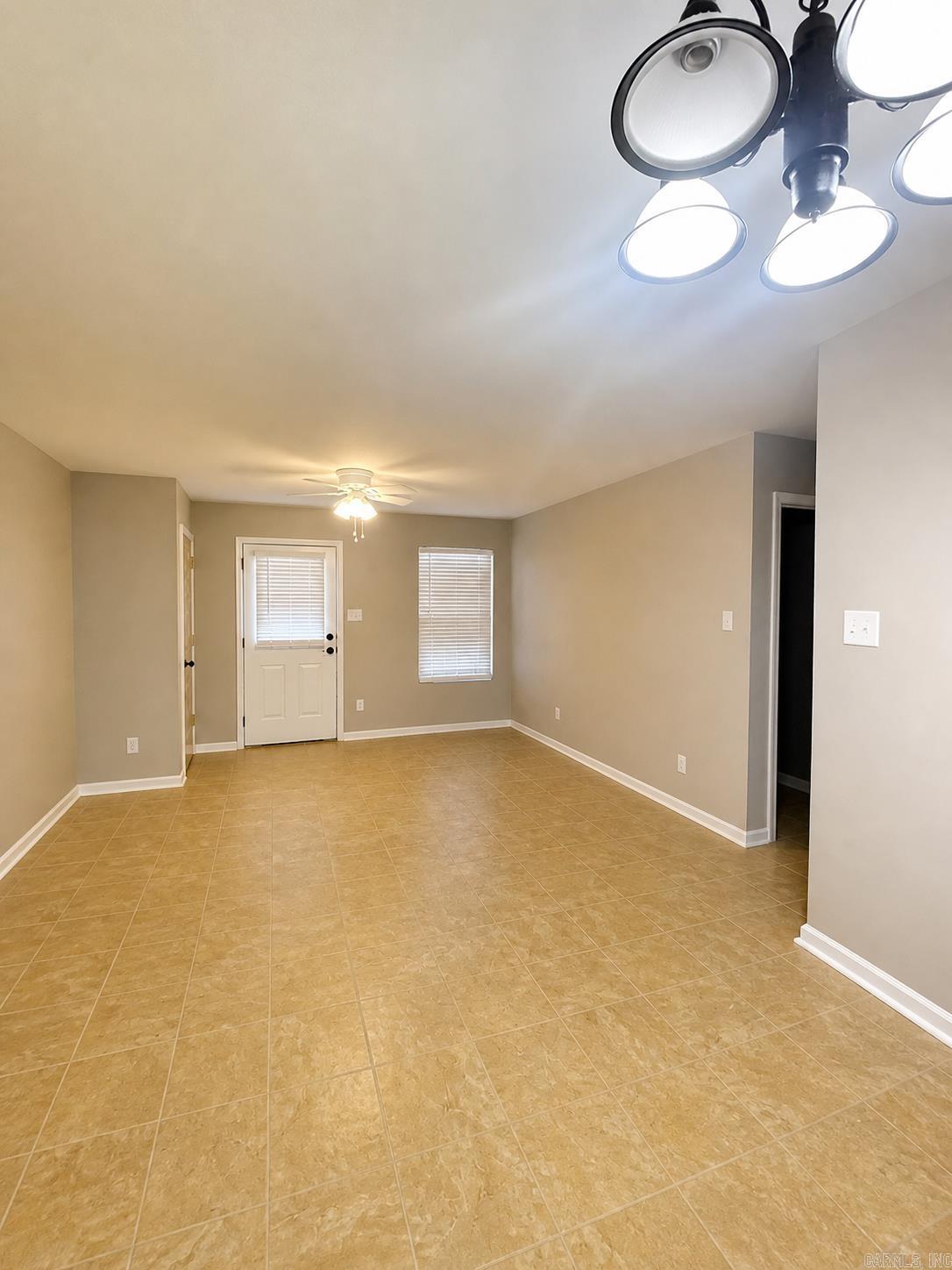 1033 Gina Circle Unit A-B  Jacksonville, AR