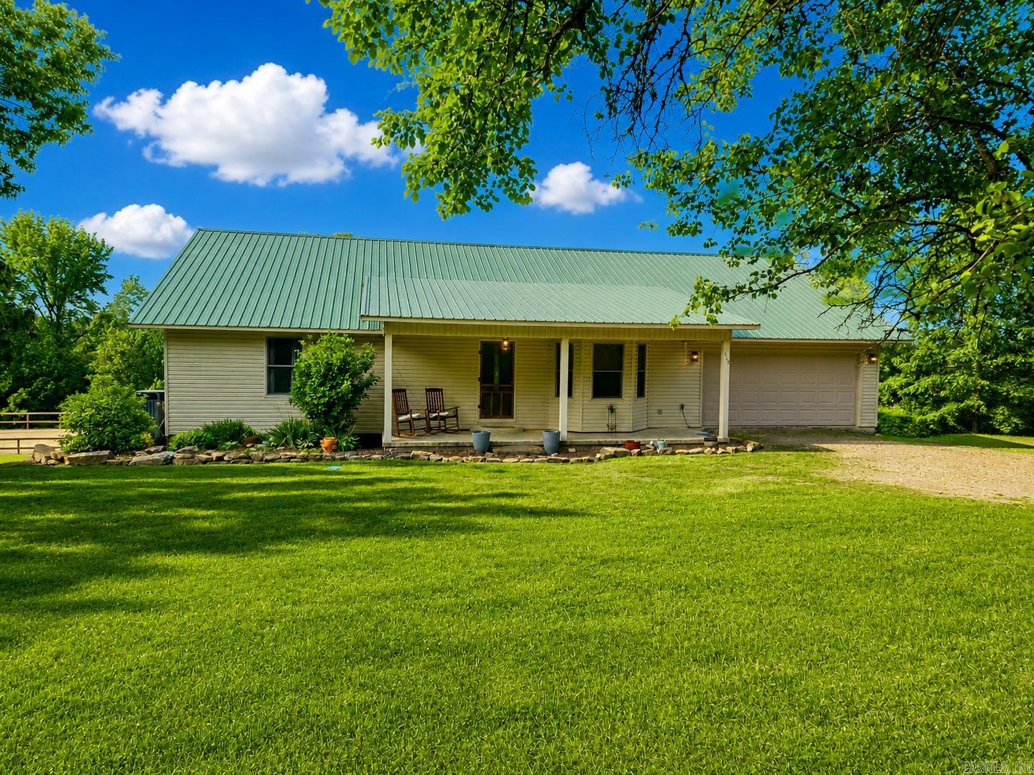 719 Oakvale  Shirley, AR