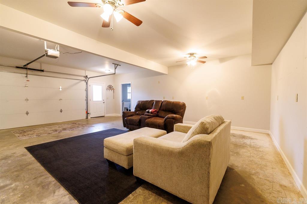 719 Oakvale  Shirley, AR