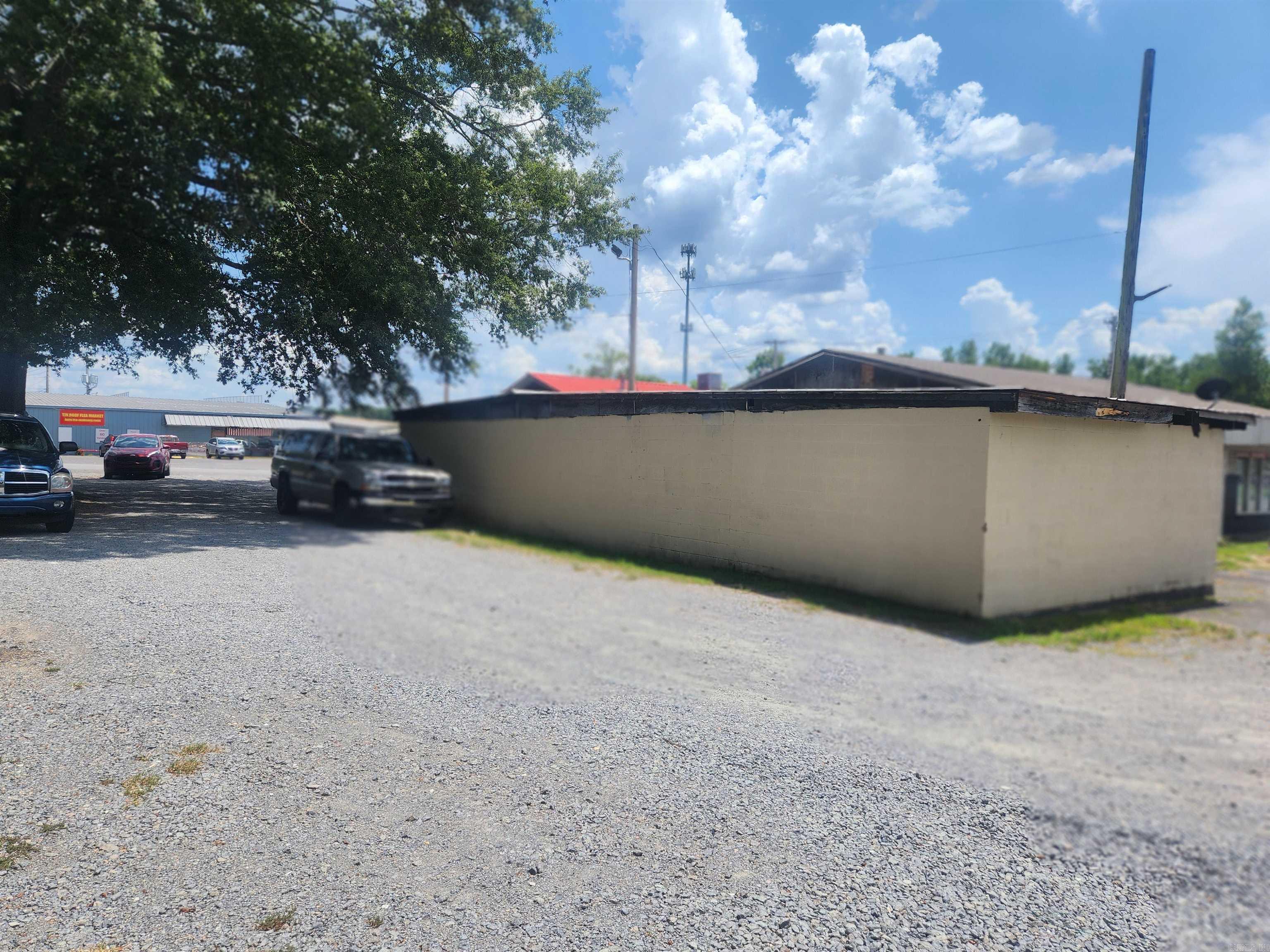 1222 EDISON 619 COX STREET BENTON,AR Benton, AR