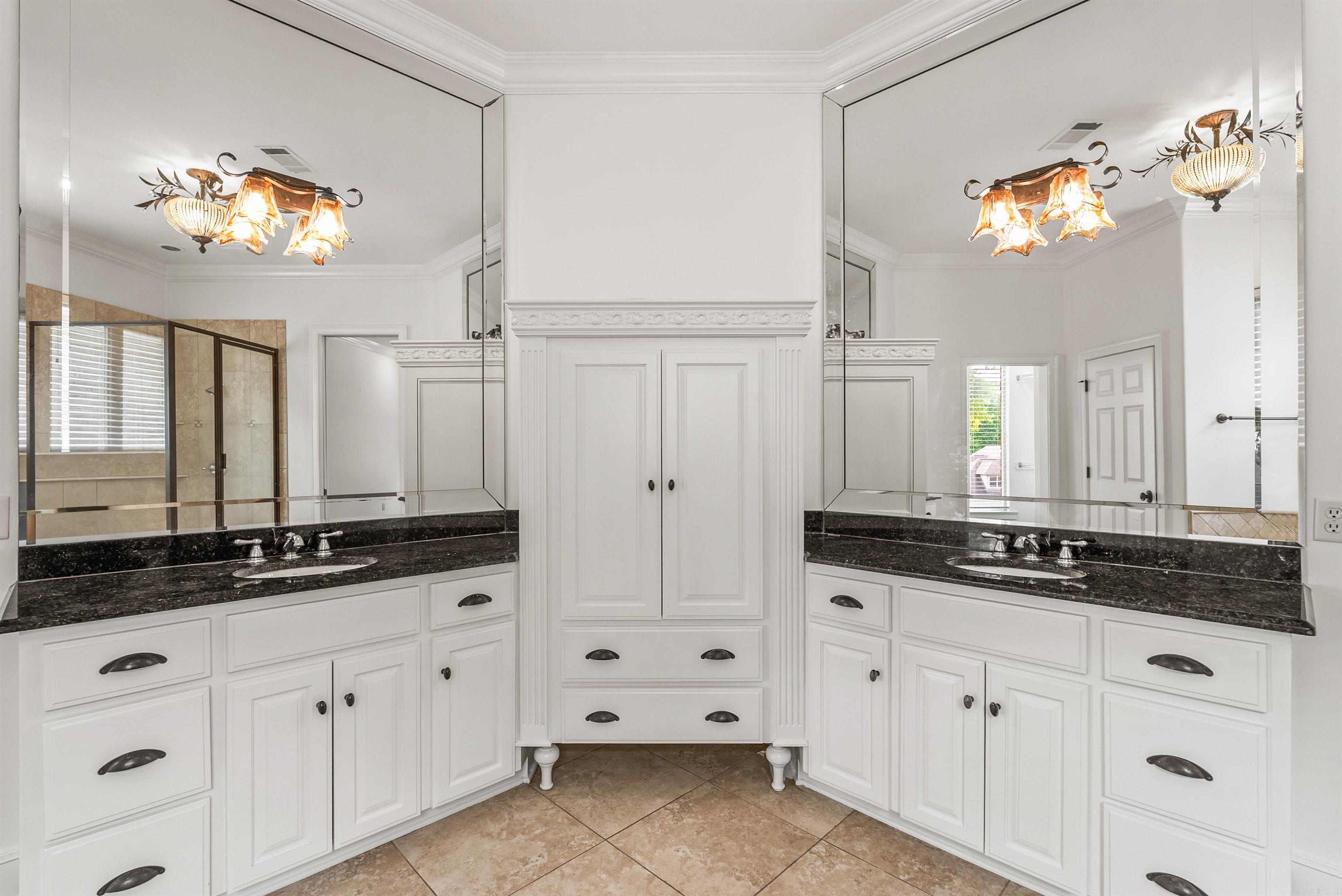 44 Longwell  Little Rock, AR