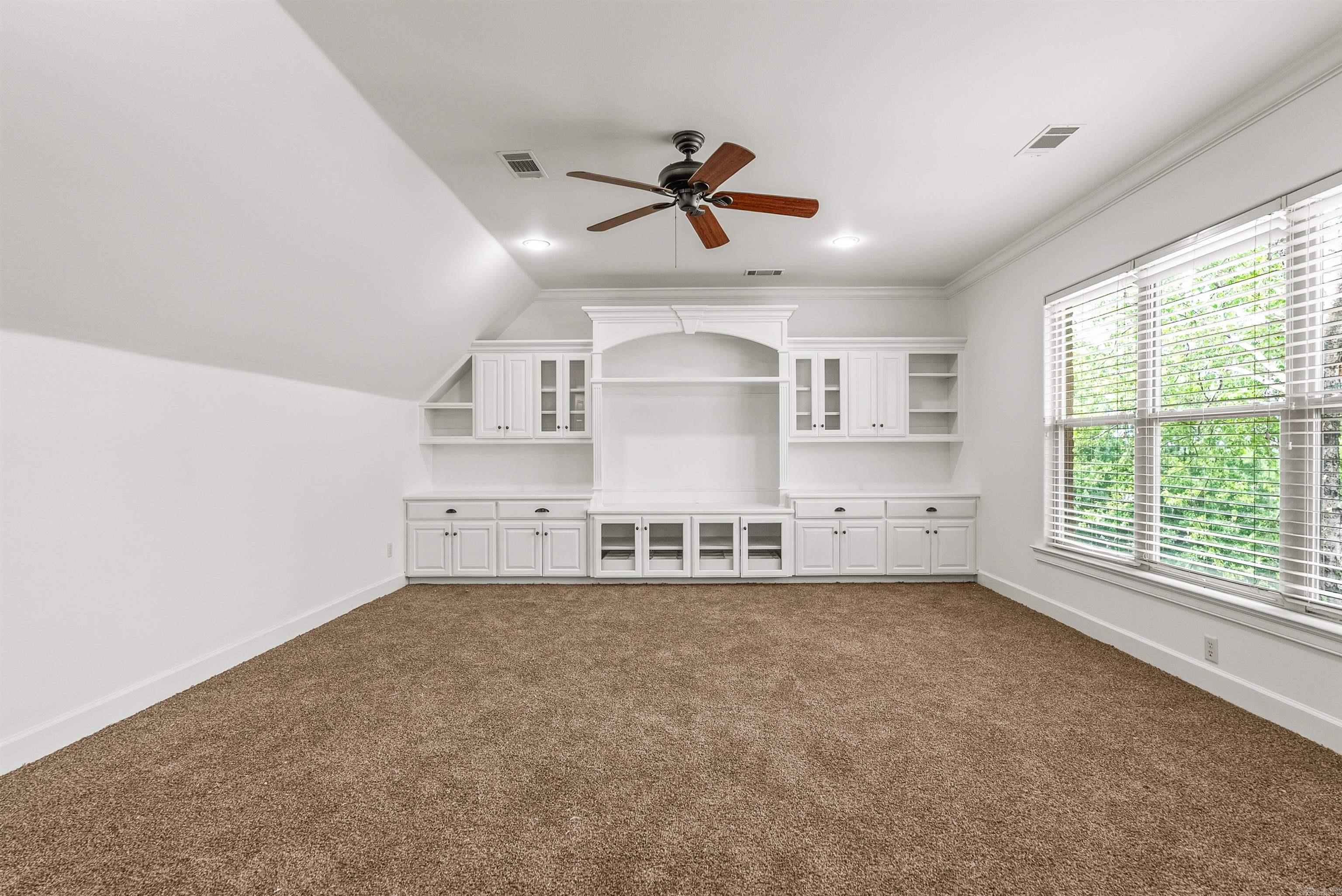 44 Longwell  Little Rock, AR