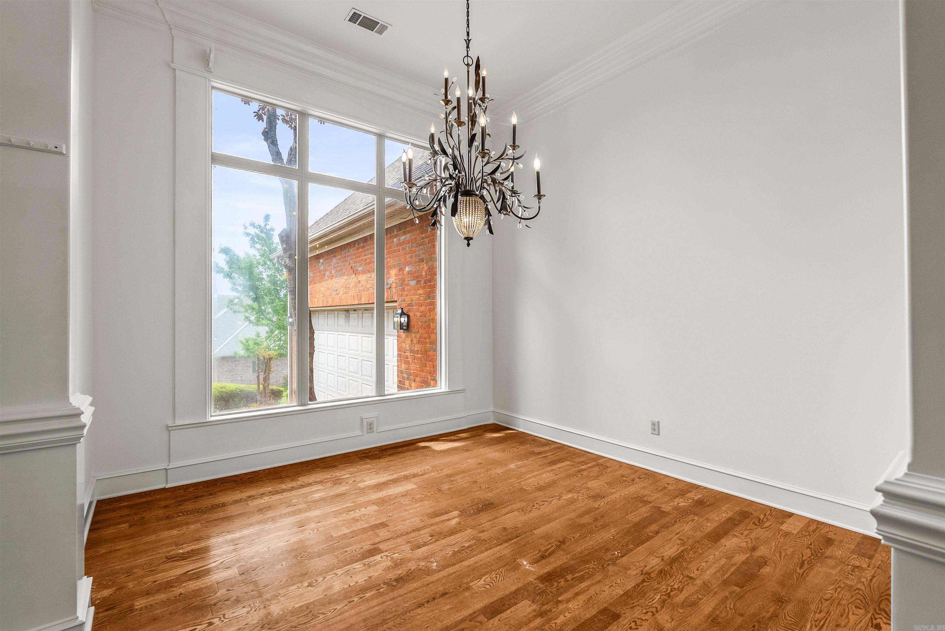 44 Longwell  Little Rock, AR
