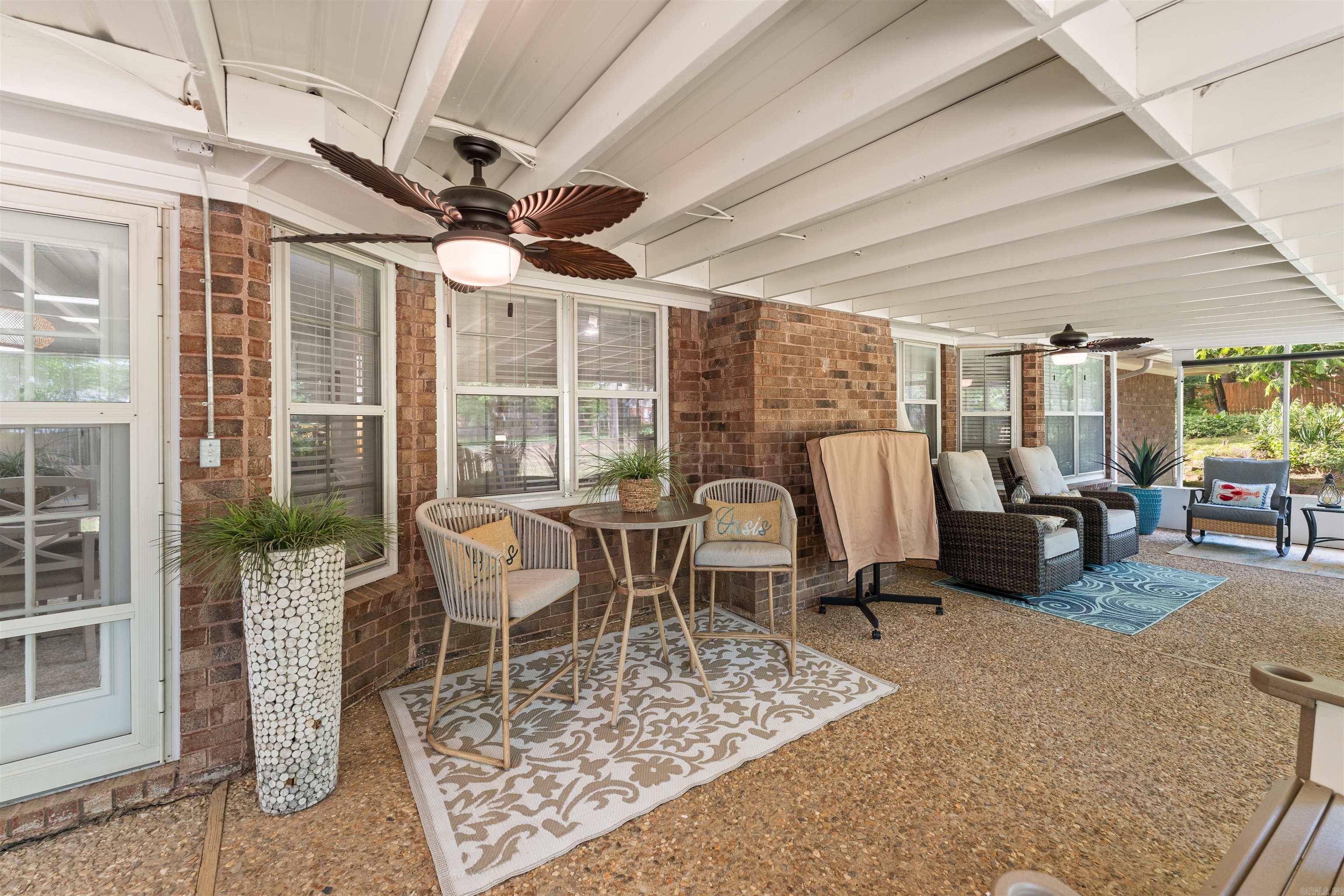 9 Leeward  Maumelle, AR