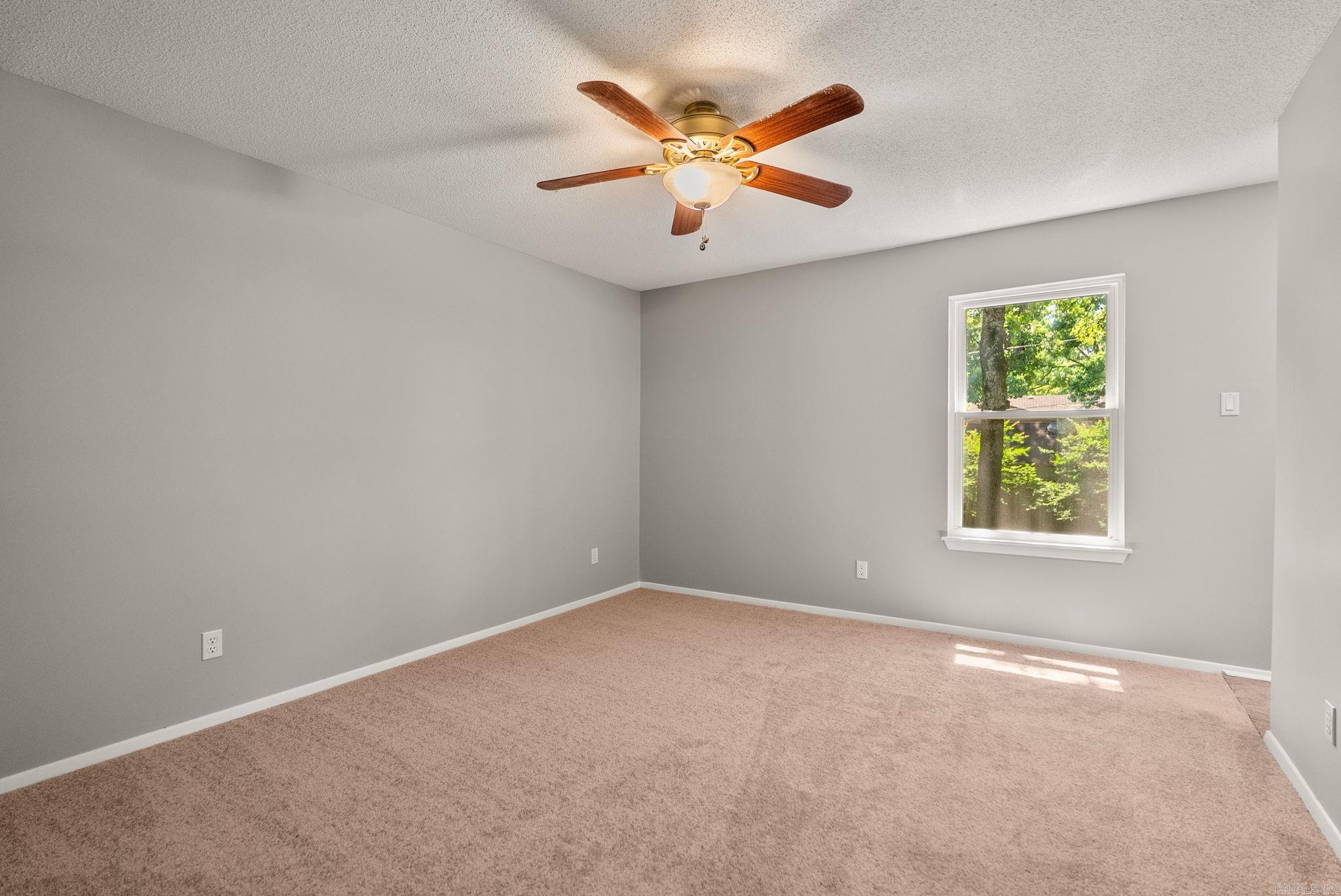 1724 Okmulgee  North Little Rock, AR