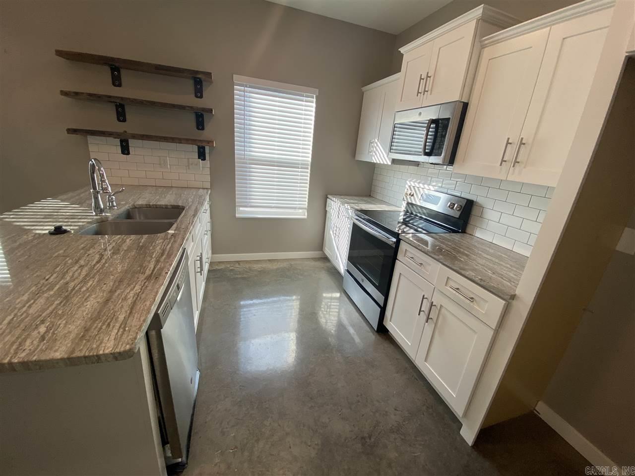 410 S Market  Benton, AR