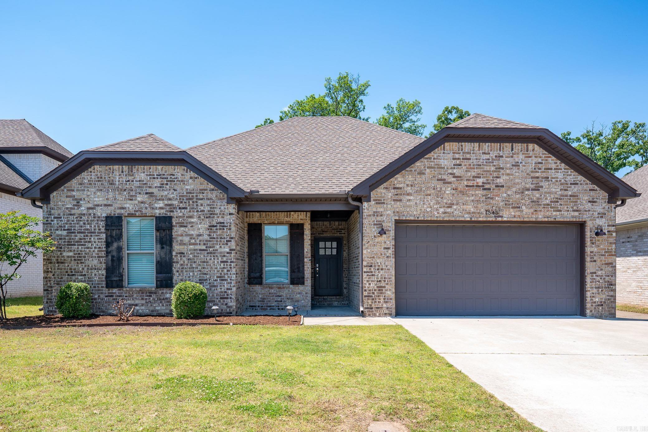 1545 Blue Lucerne  Conway, AR