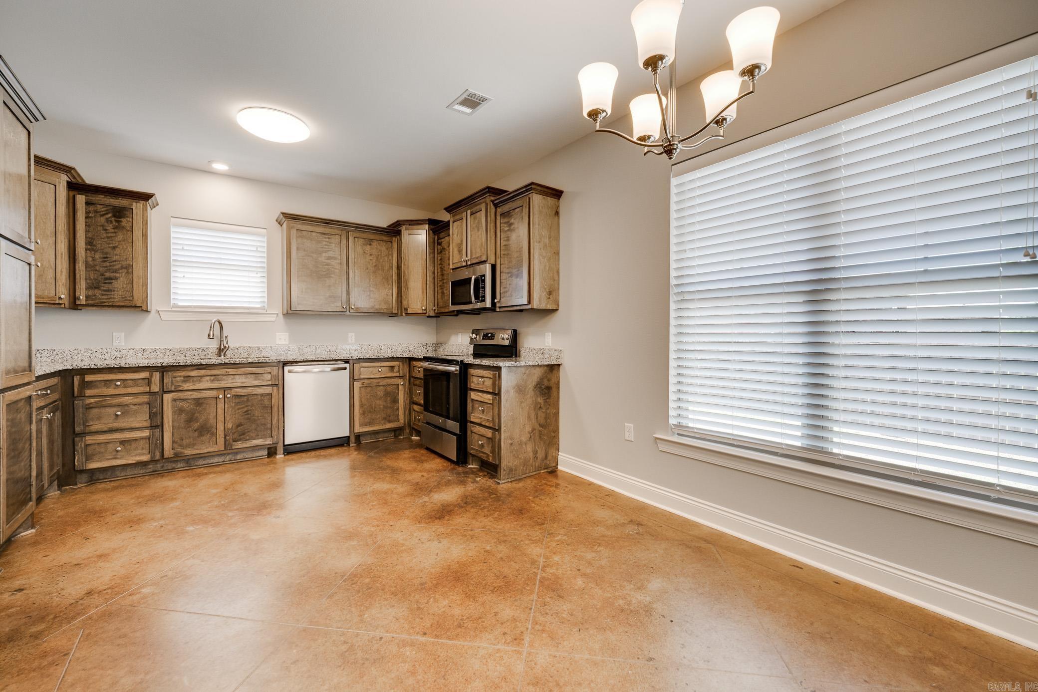 1545 Blue Lucerne  Conway, AR