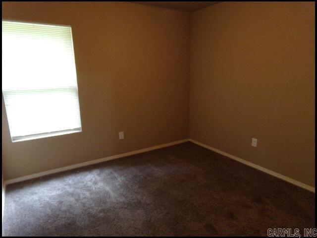 2104 Fern Valley  Alexander, AR