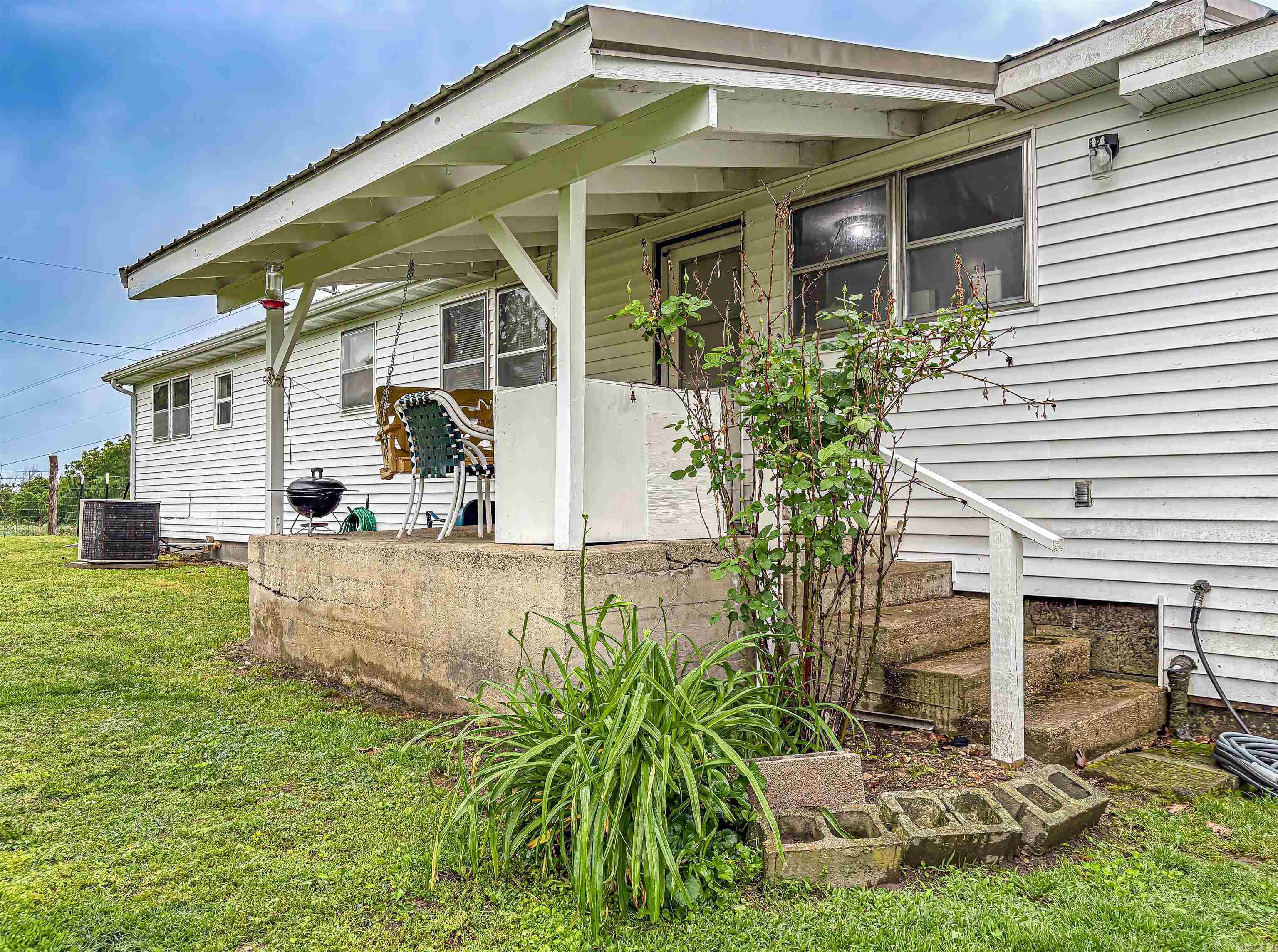 1095 Hwy 235  Yellville, AR
