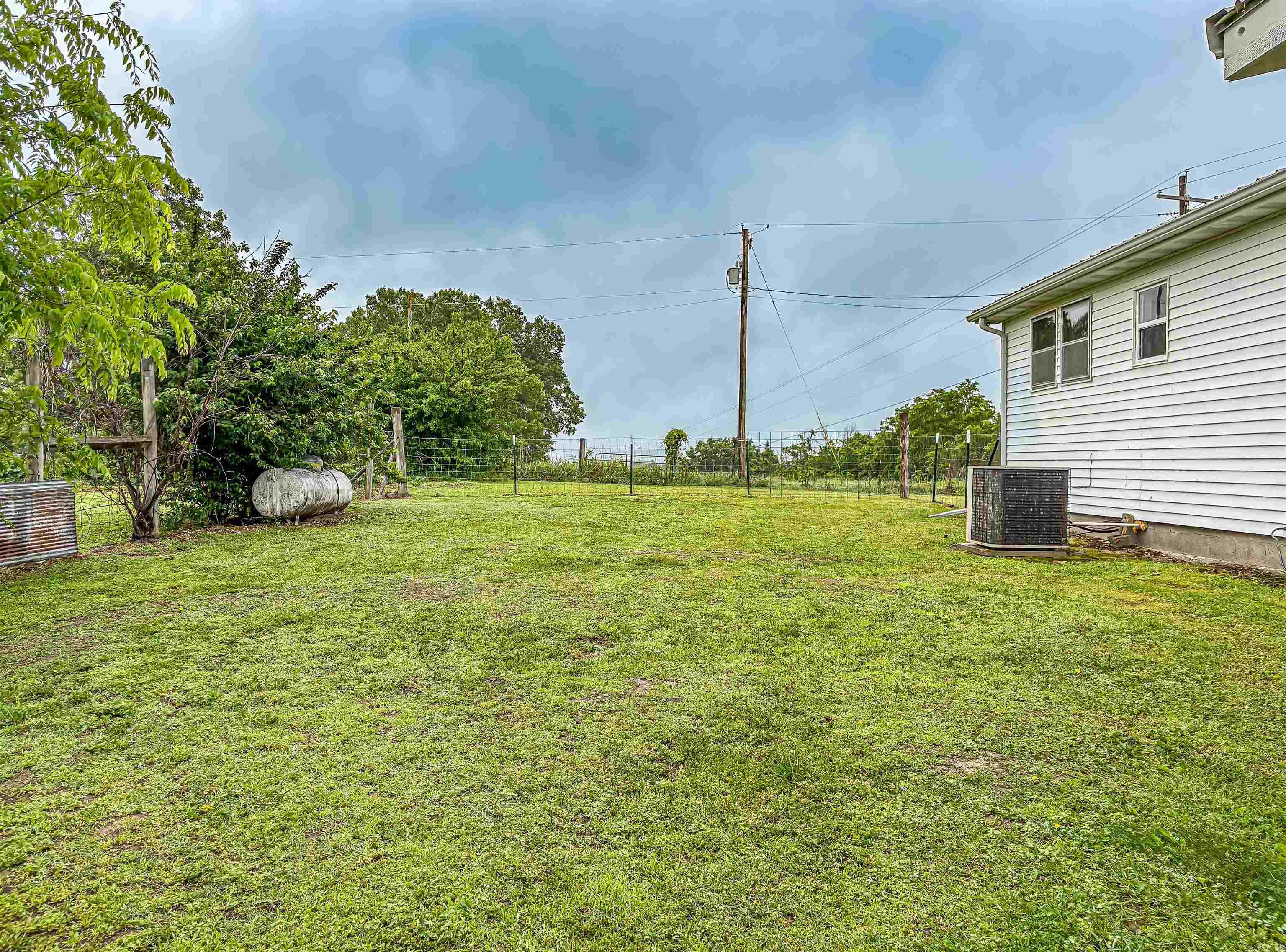 1095 Hwy 235  Yellville, AR