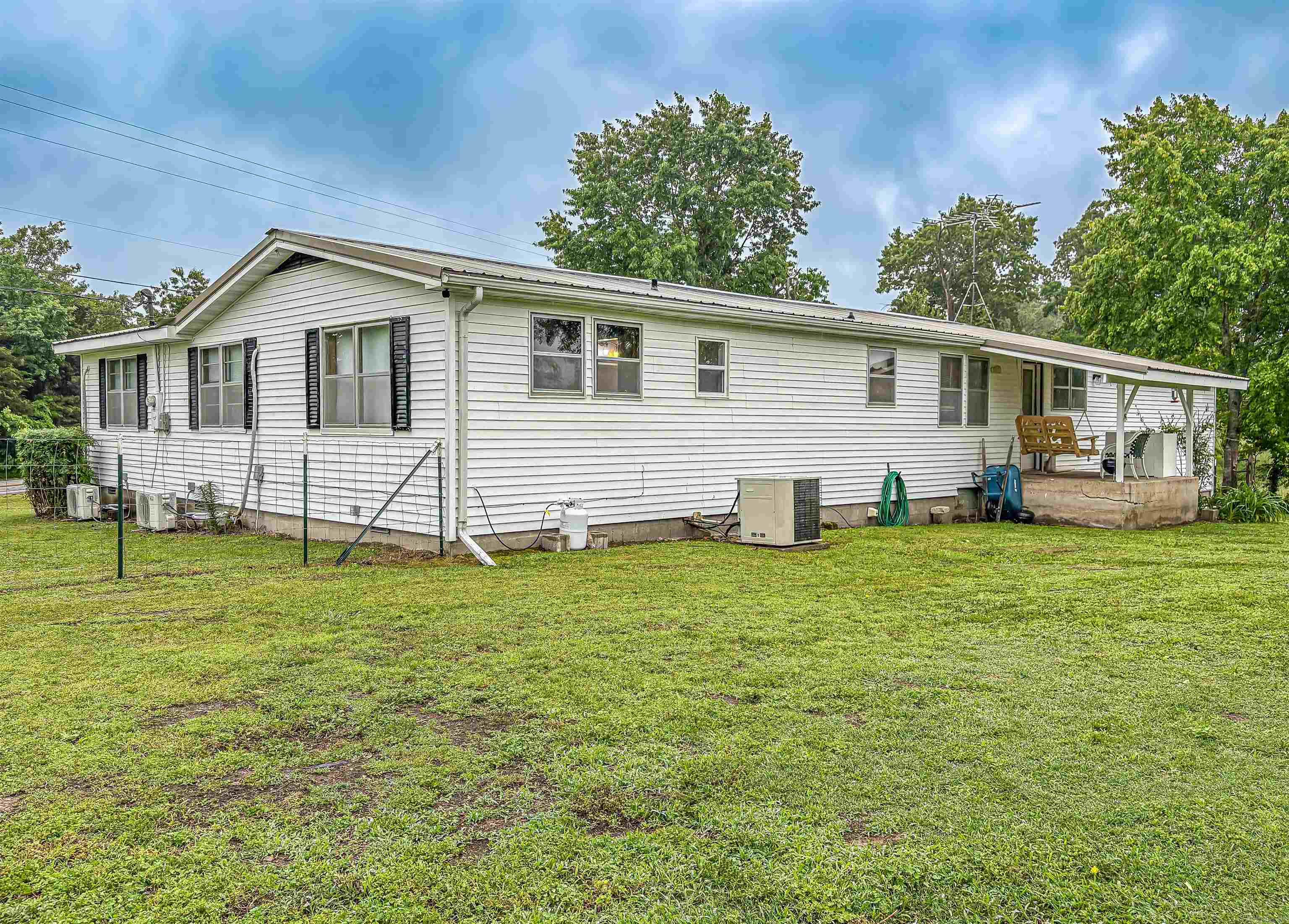 1095 Hwy 235  Yellville, AR