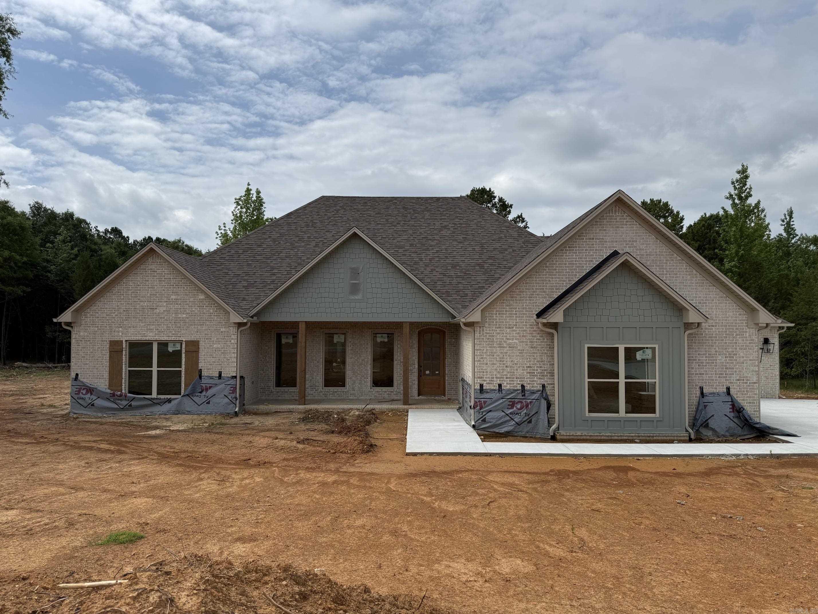 56 Ules Watson Drive Greenbrier, AR 72058