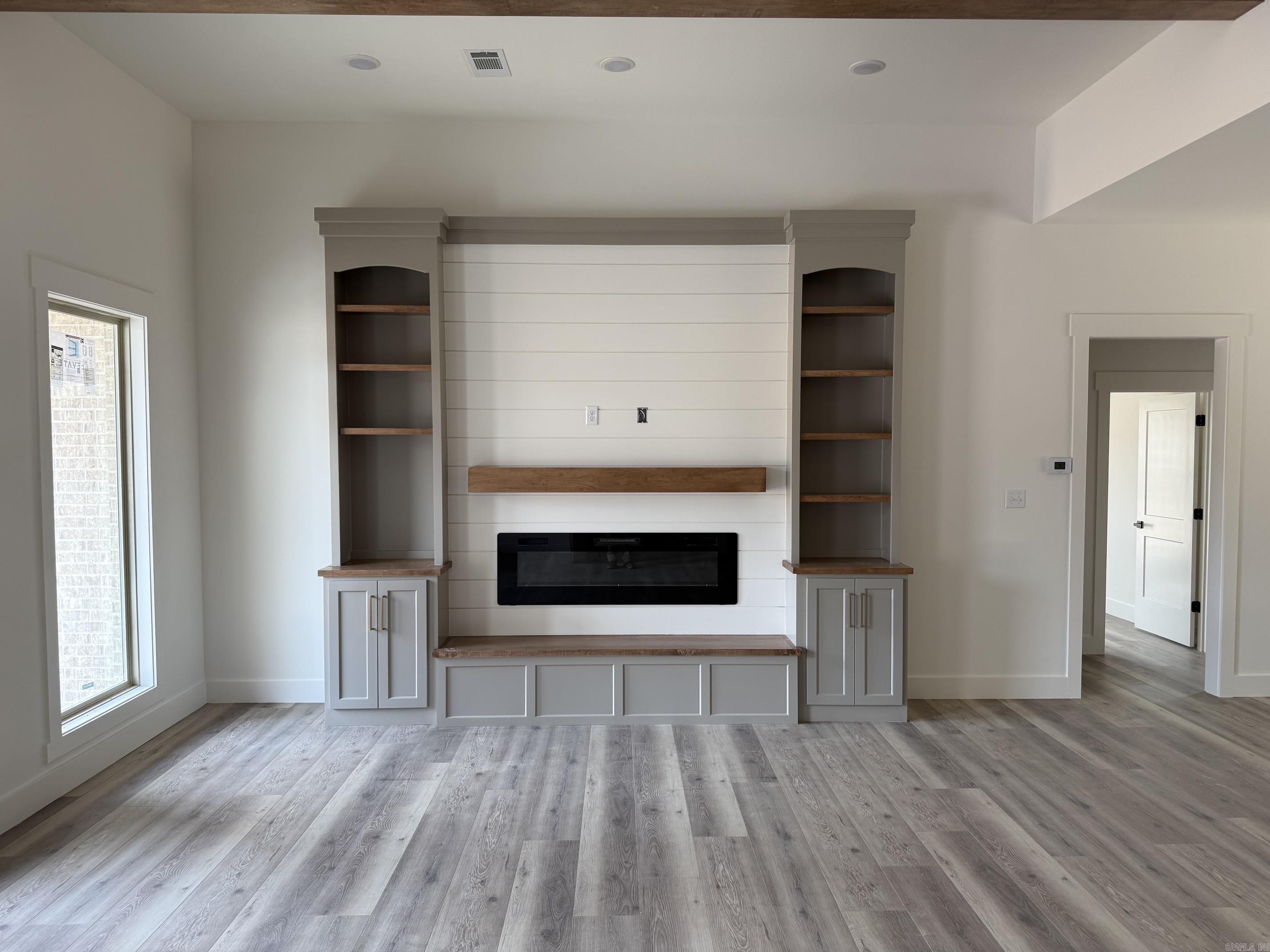 56 Ules Watson Drive Greenbrier, AR 72058