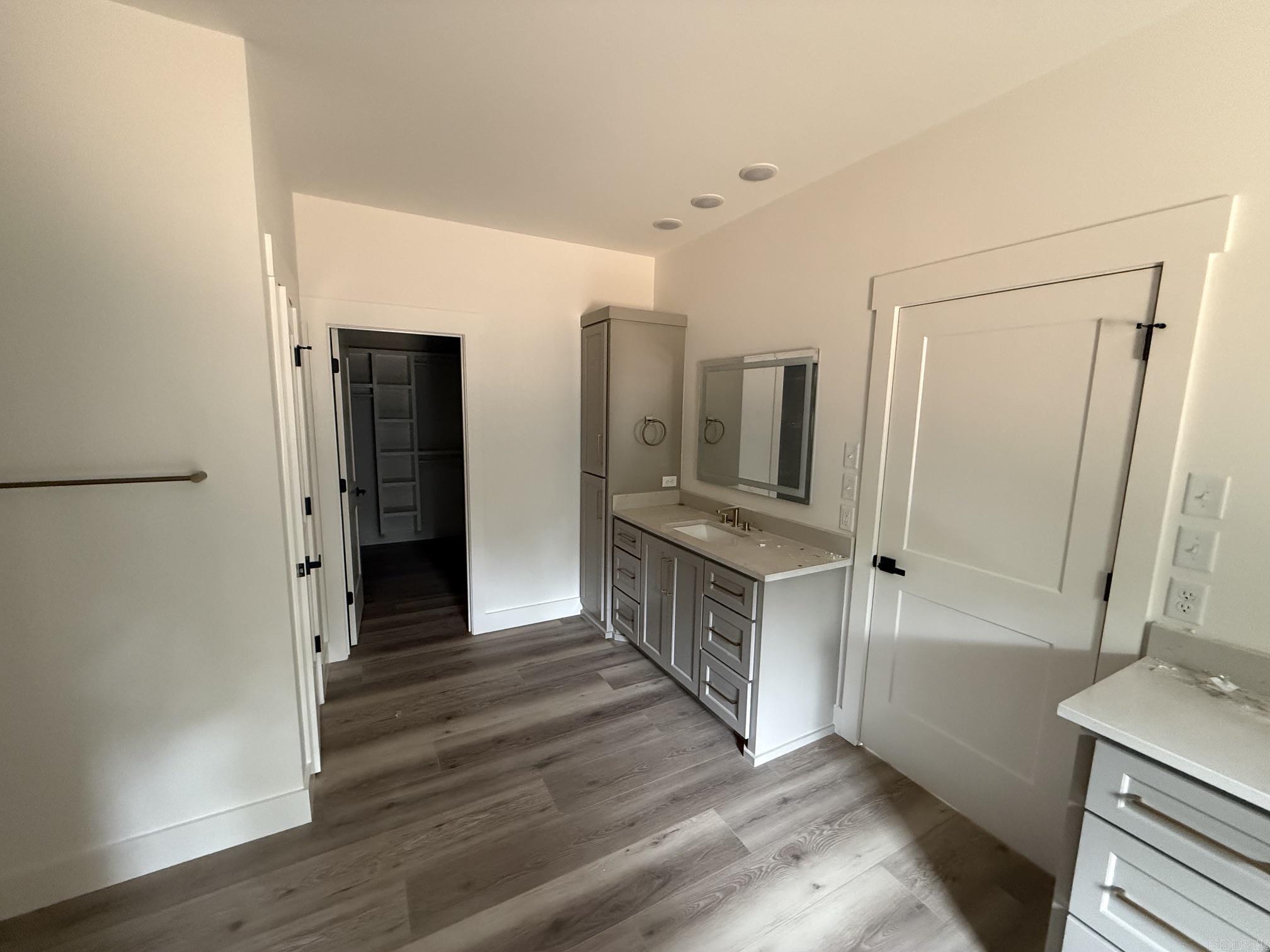 56 Ules Watson Drive Greenbrier, AR 72058