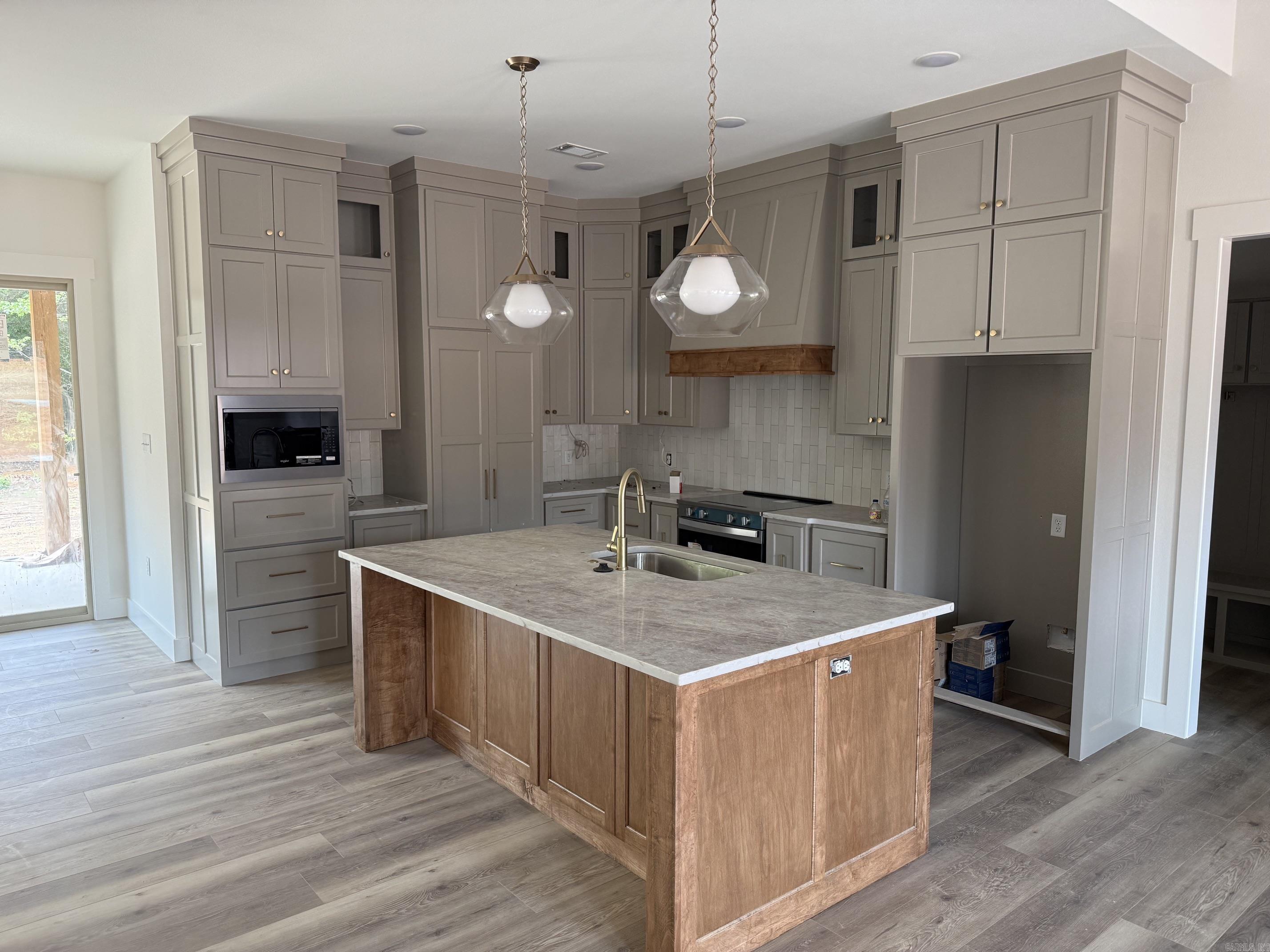 56 Ules Watson Drive Greenbrier, AR 72058