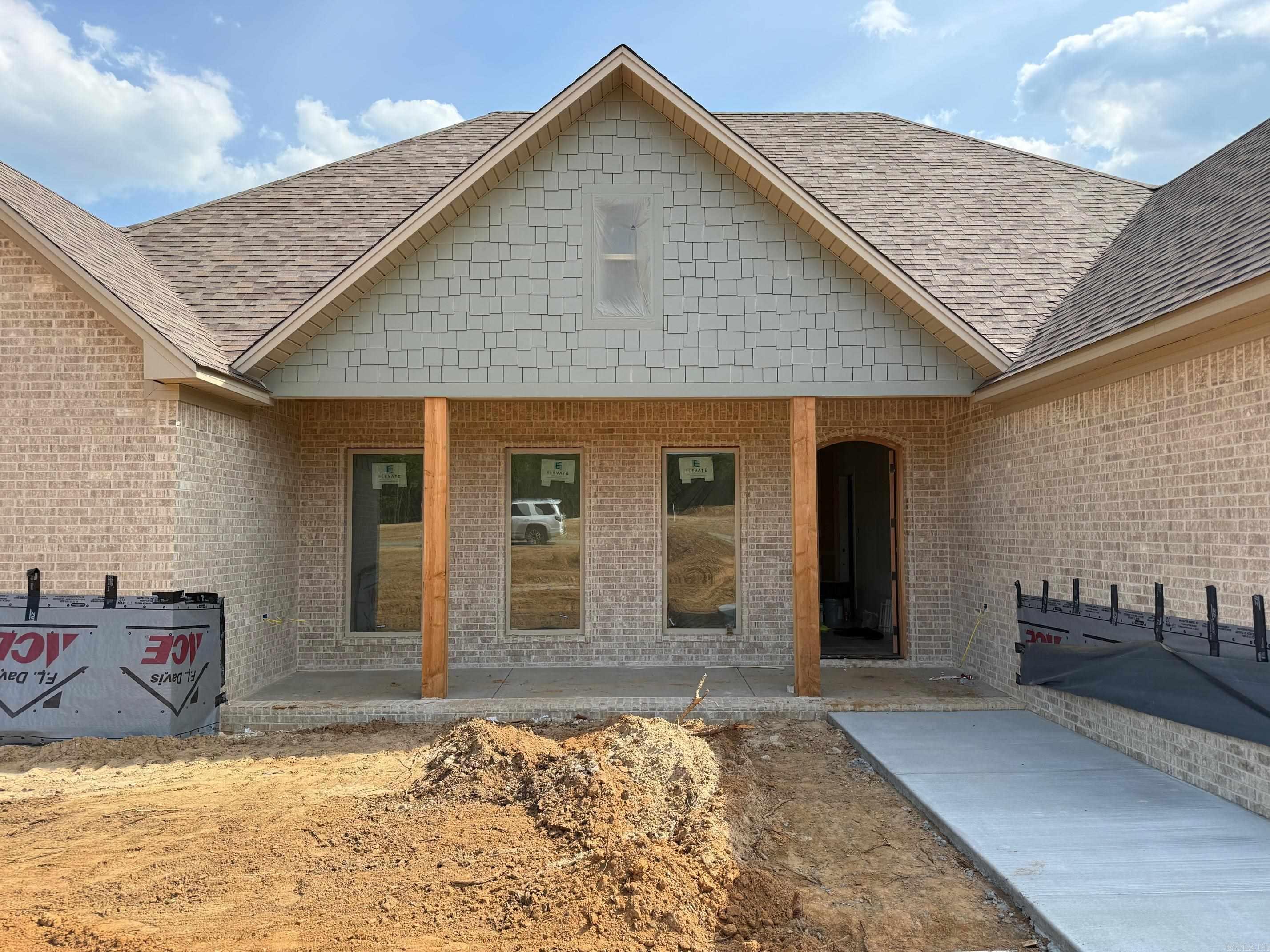 56 Ules Watson Drive  Greenbrier, AR