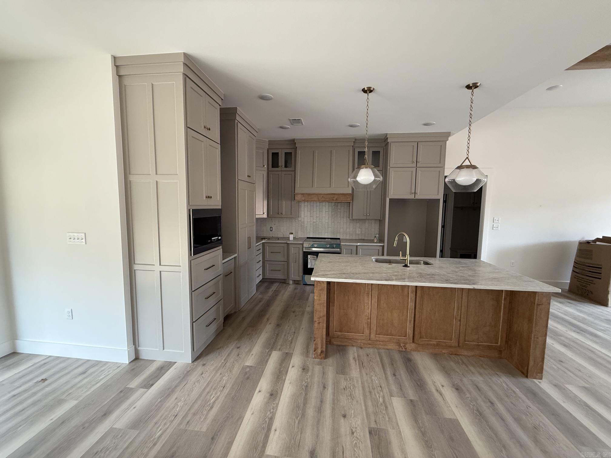56 Ules Watson Drive Greenbrier, AR 72058