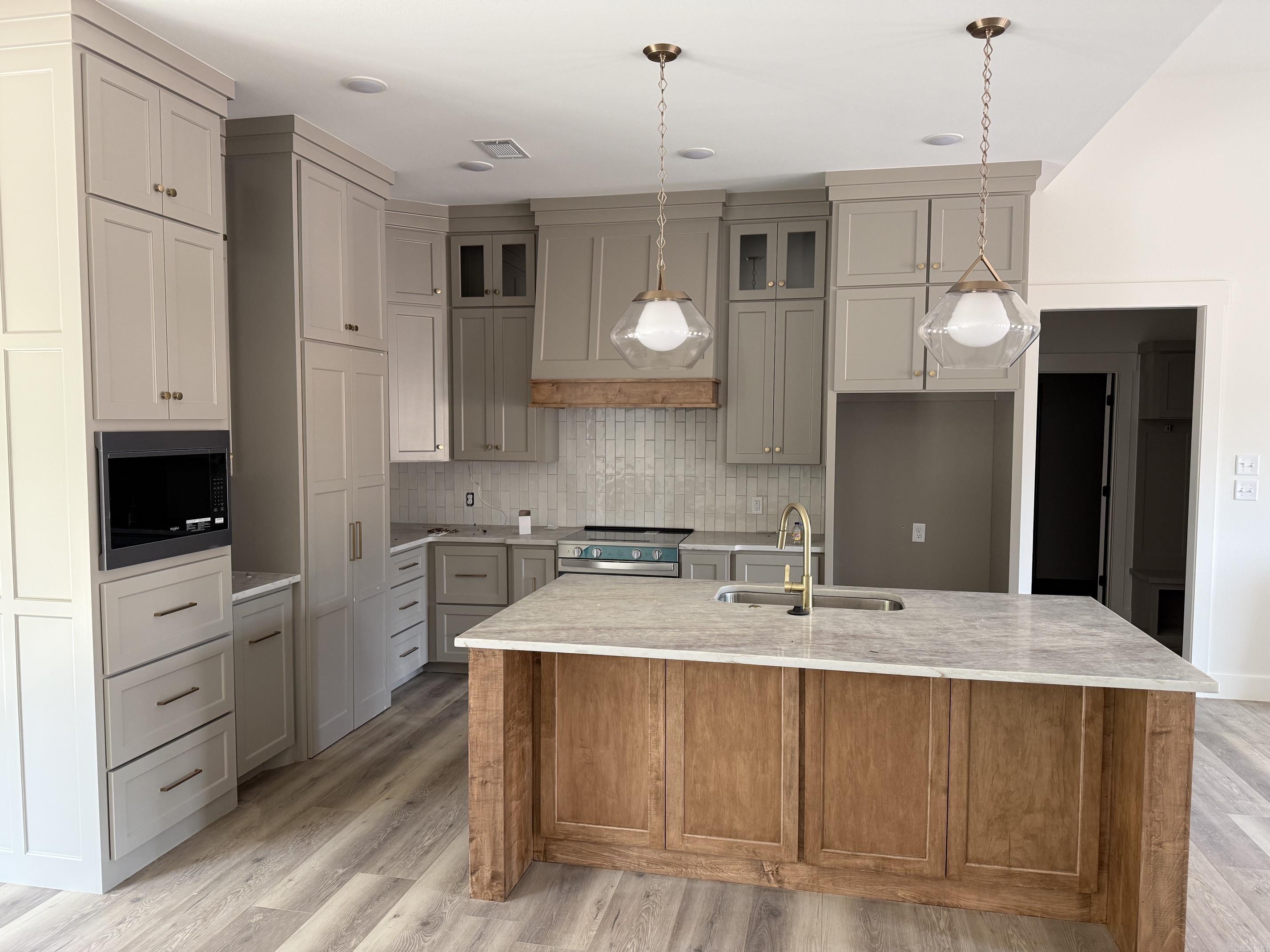 56 Ules Watson Drive Greenbrier, AR 72058