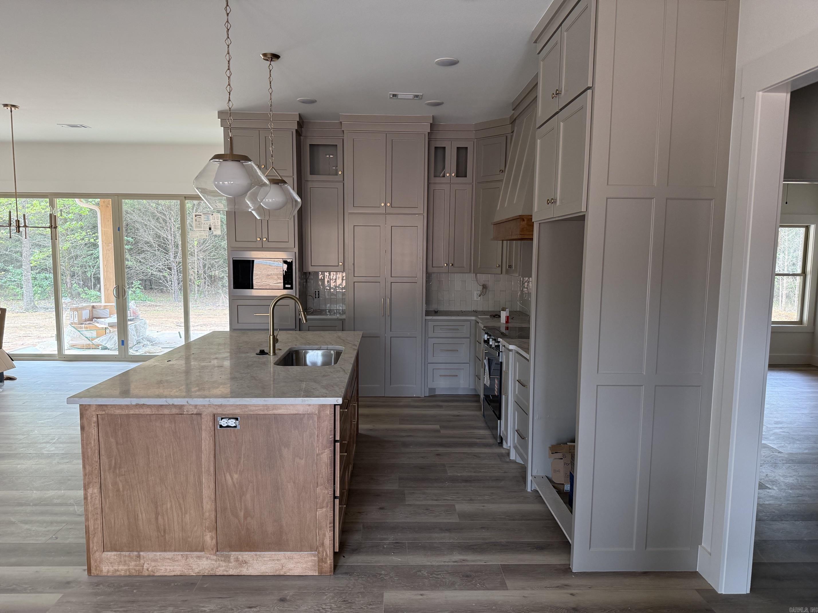 56 Ules Watson Drive Greenbrier, AR 72058
