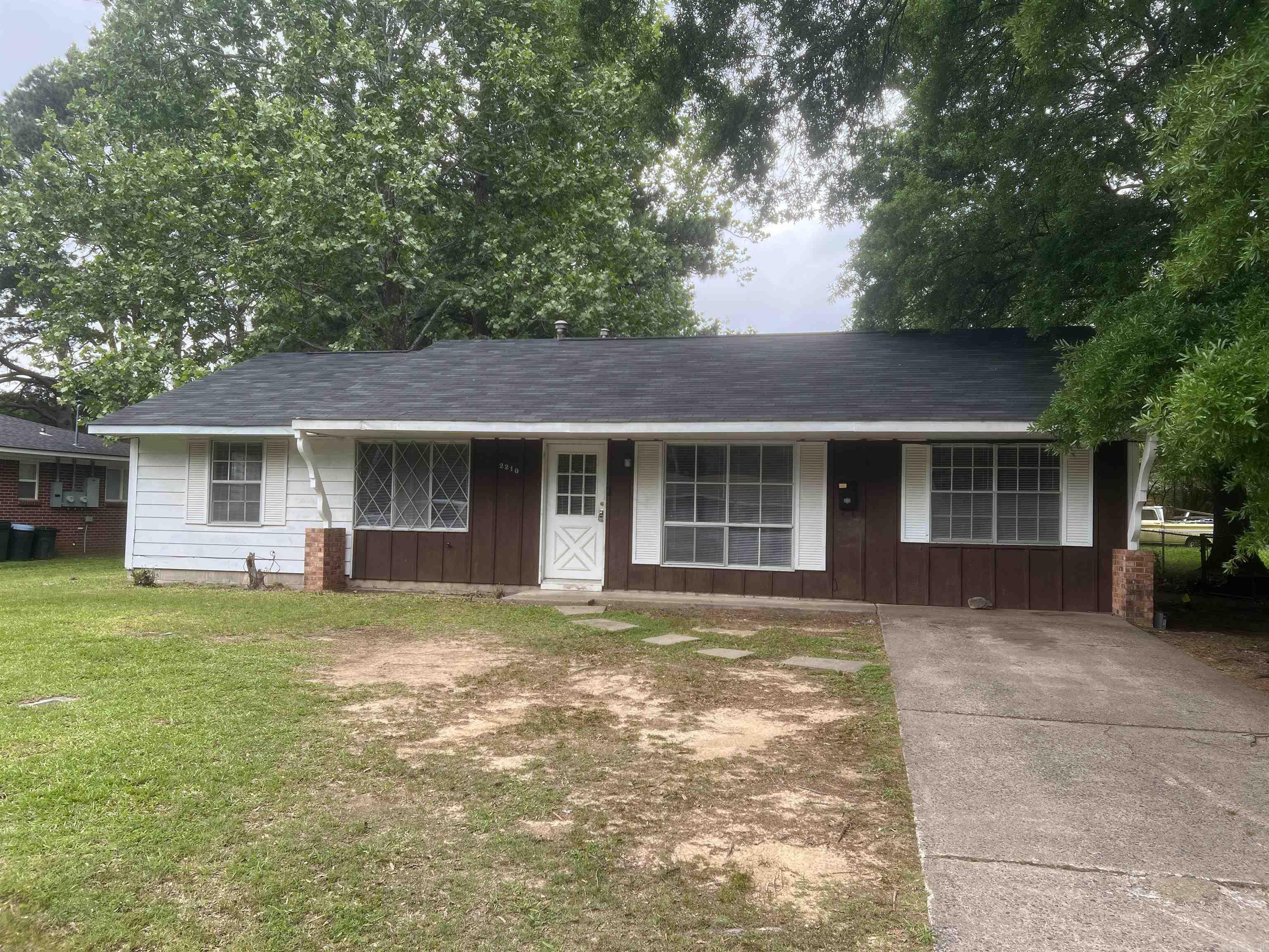 2210 Broadview Ave  Conway, AR