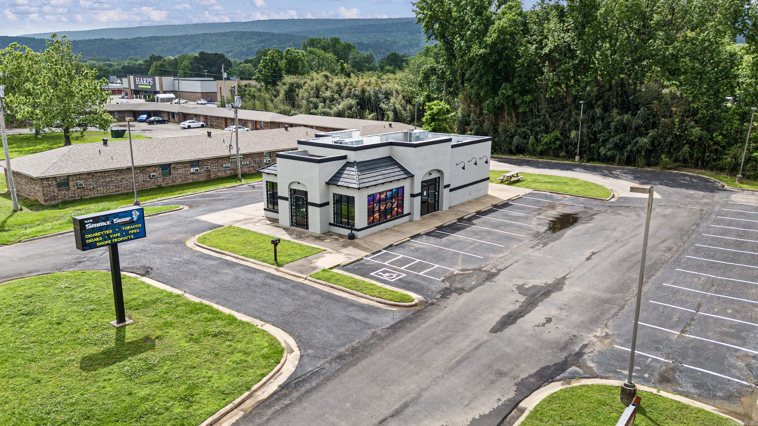 508 E 8th  Danville, AR