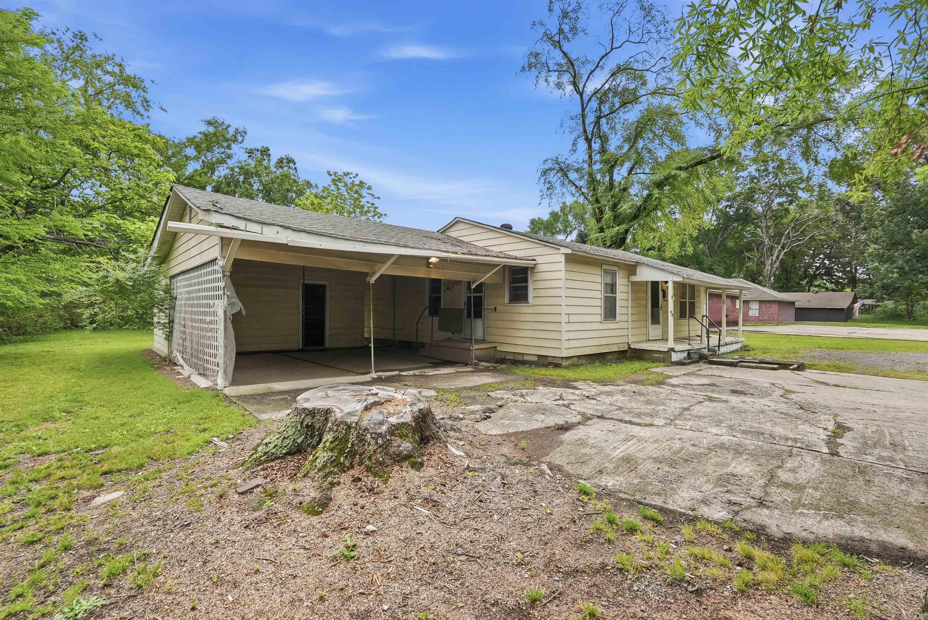 530 FIRST AVE  Conway, AR