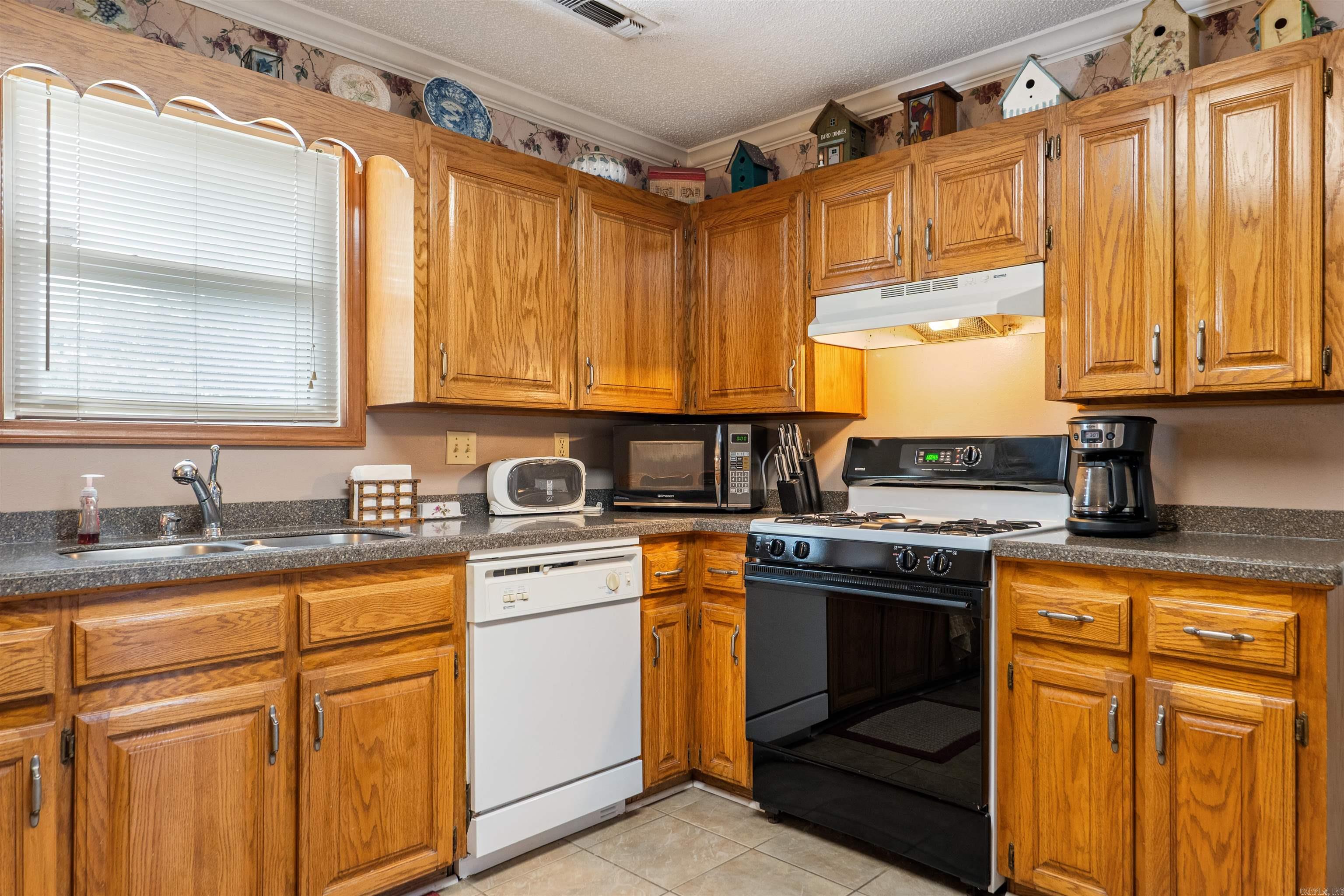 5700 Southview Drive  Jonesboro, AR