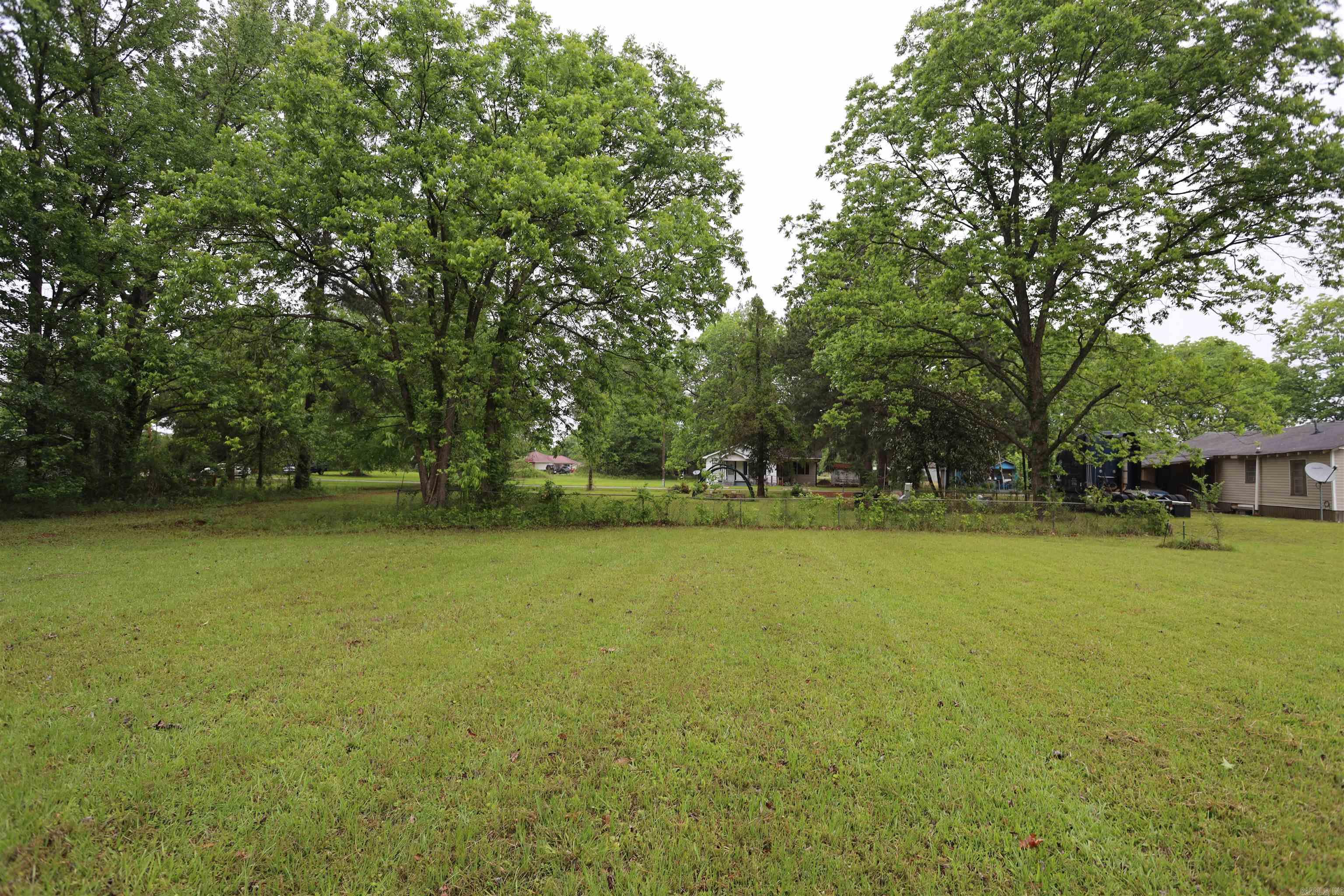 1203 Hampton St.  Warren, AR