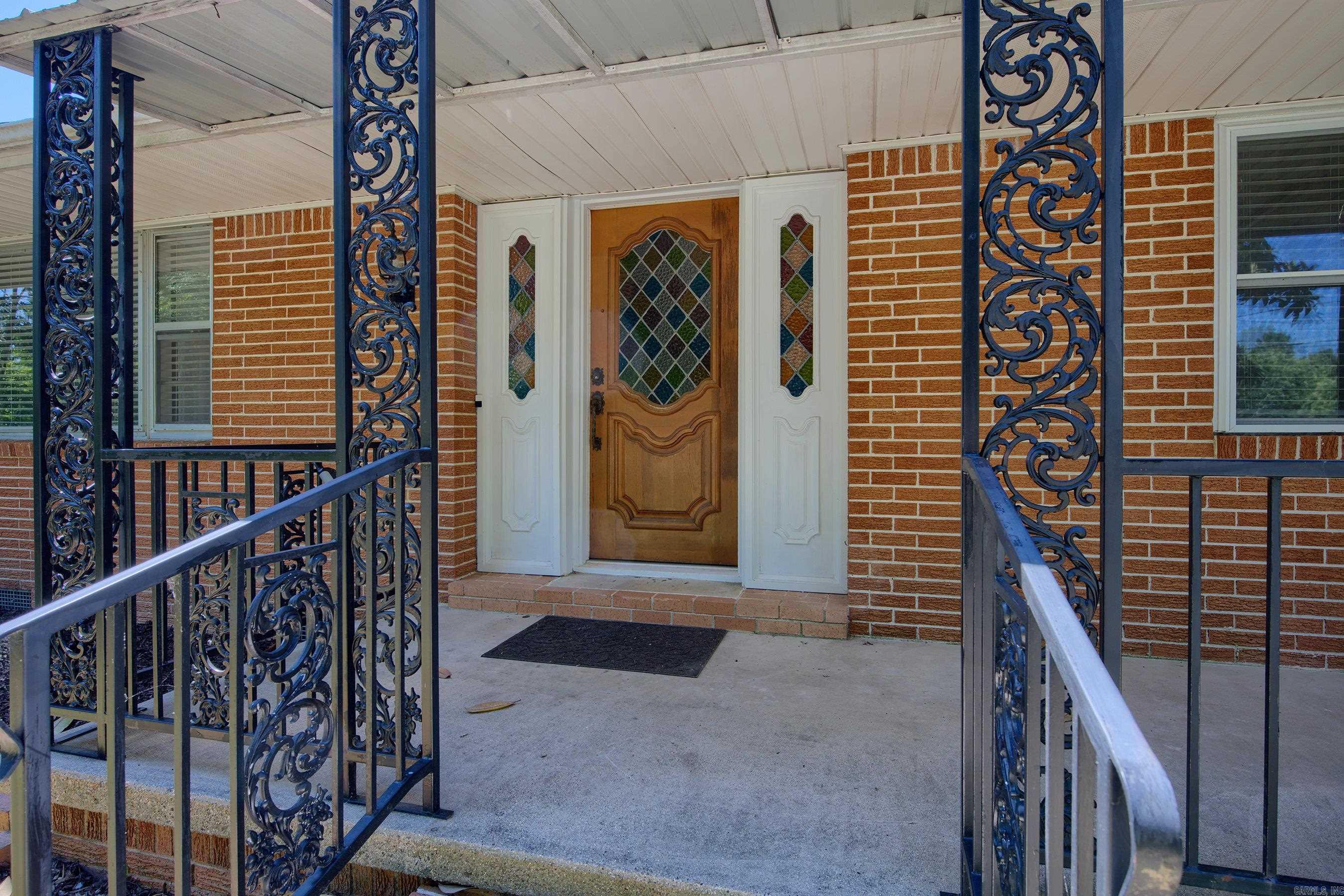 208 Indian Hills  Hot Springs, AR