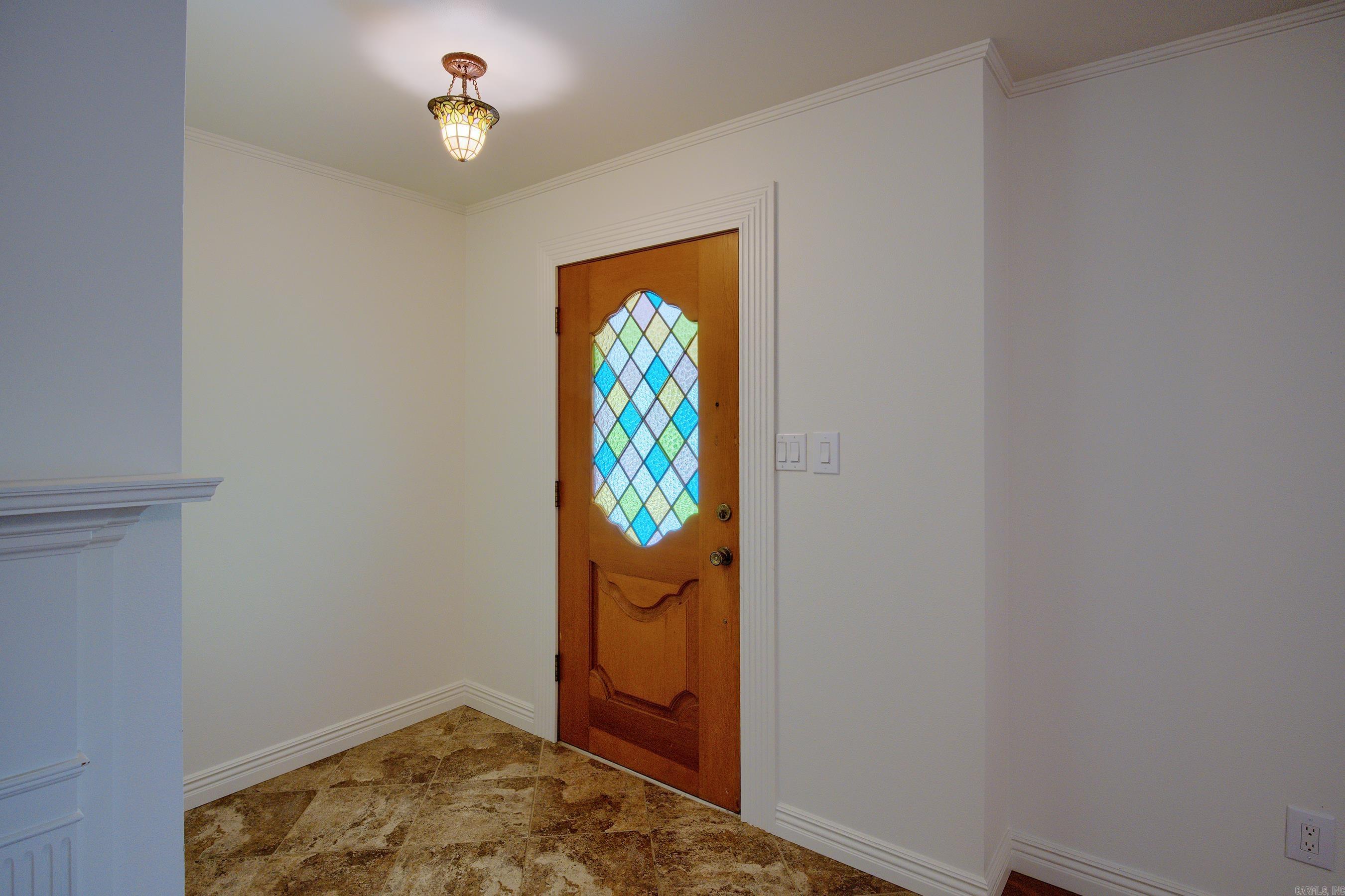 208 Indian Hills  Hot Springs, AR