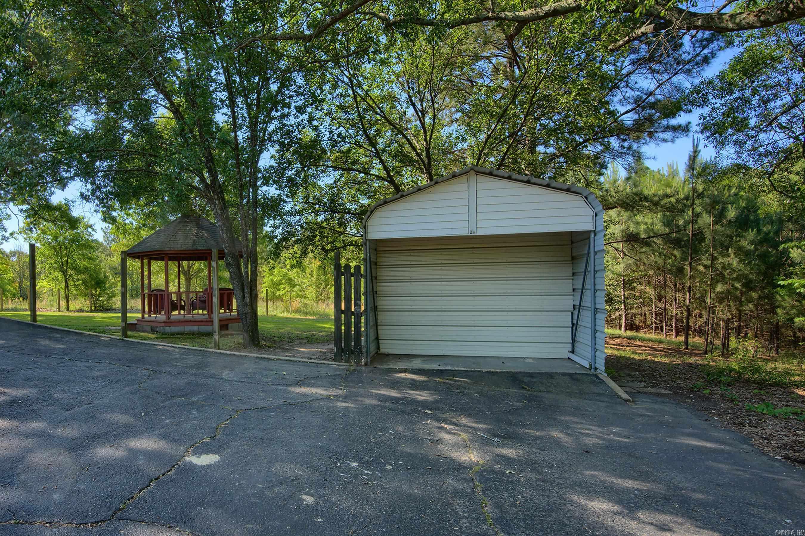 208 Indian Hills  Hot Springs, AR