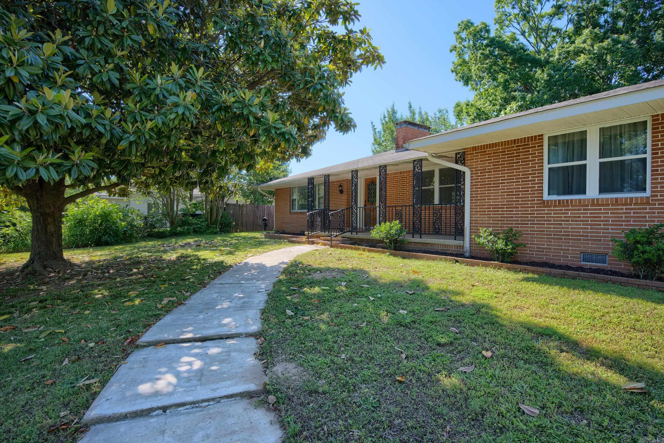 208 Indian Hills  Hot Springs, AR