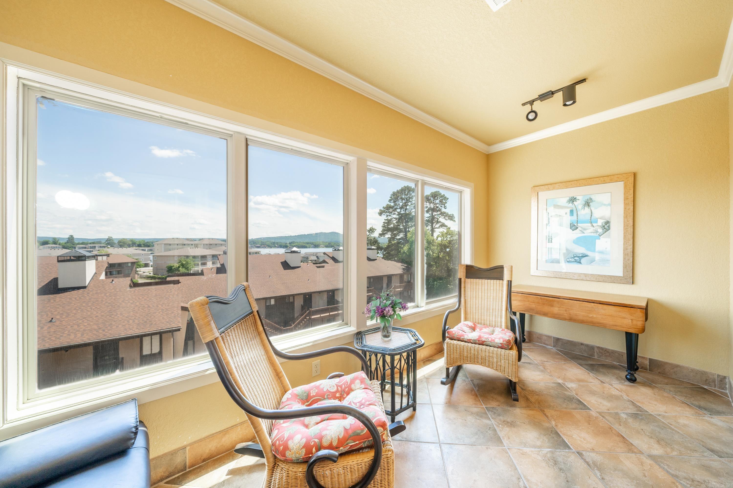151 Peters Pt  Hot Springs, AR