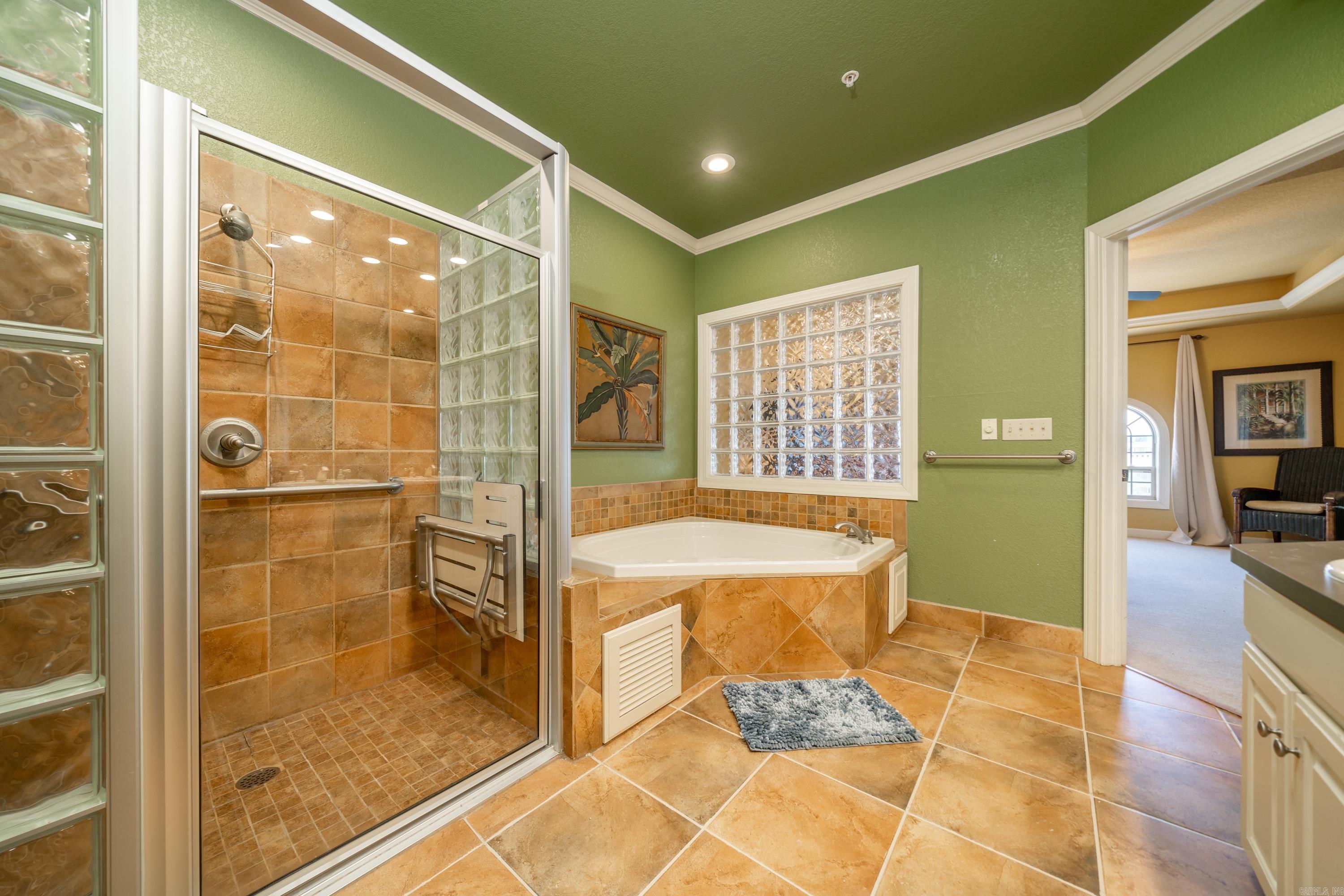 151 Peters Pt  Hot Springs, AR