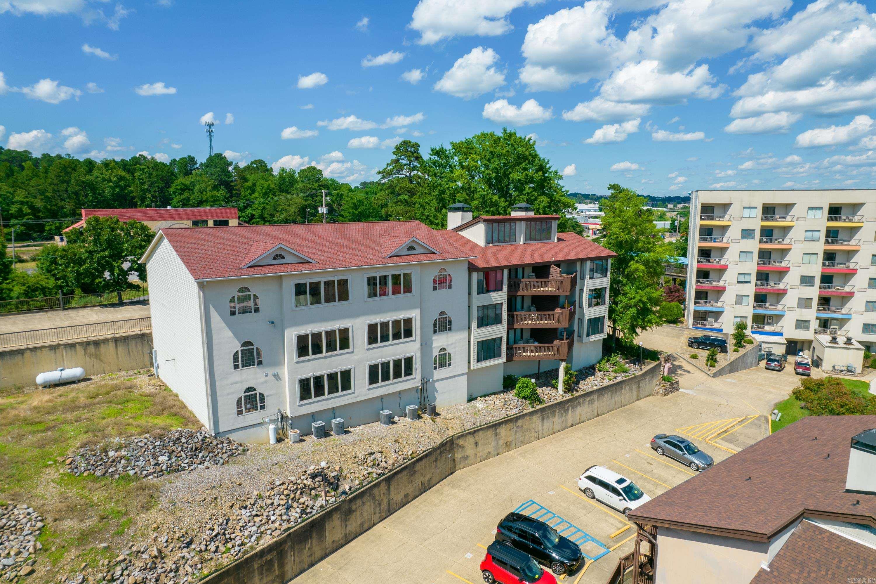 151 Peters Pt  Hot Springs, AR