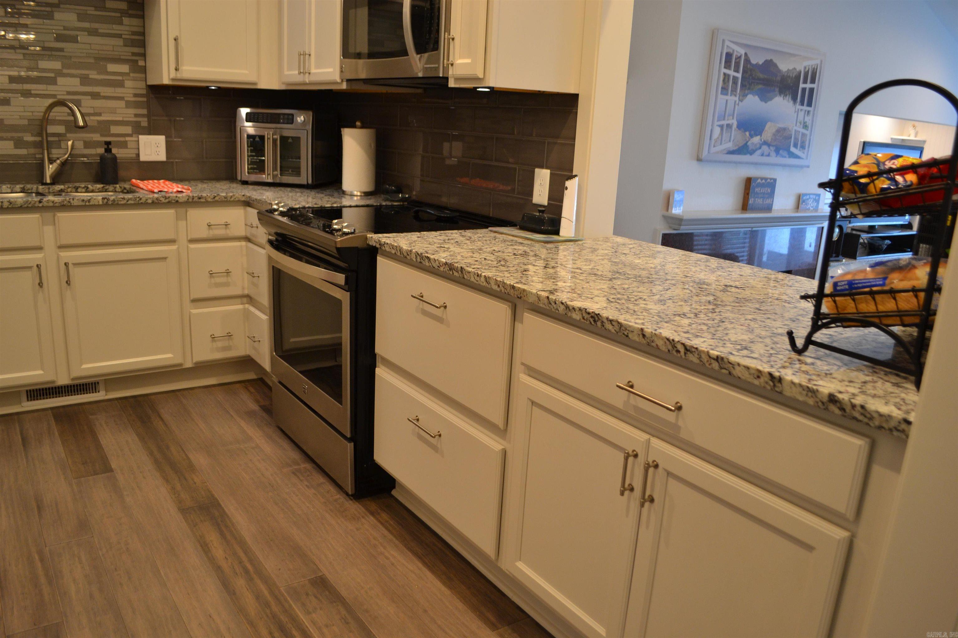 200 Hamilton Oaks  Hot Springs, AR