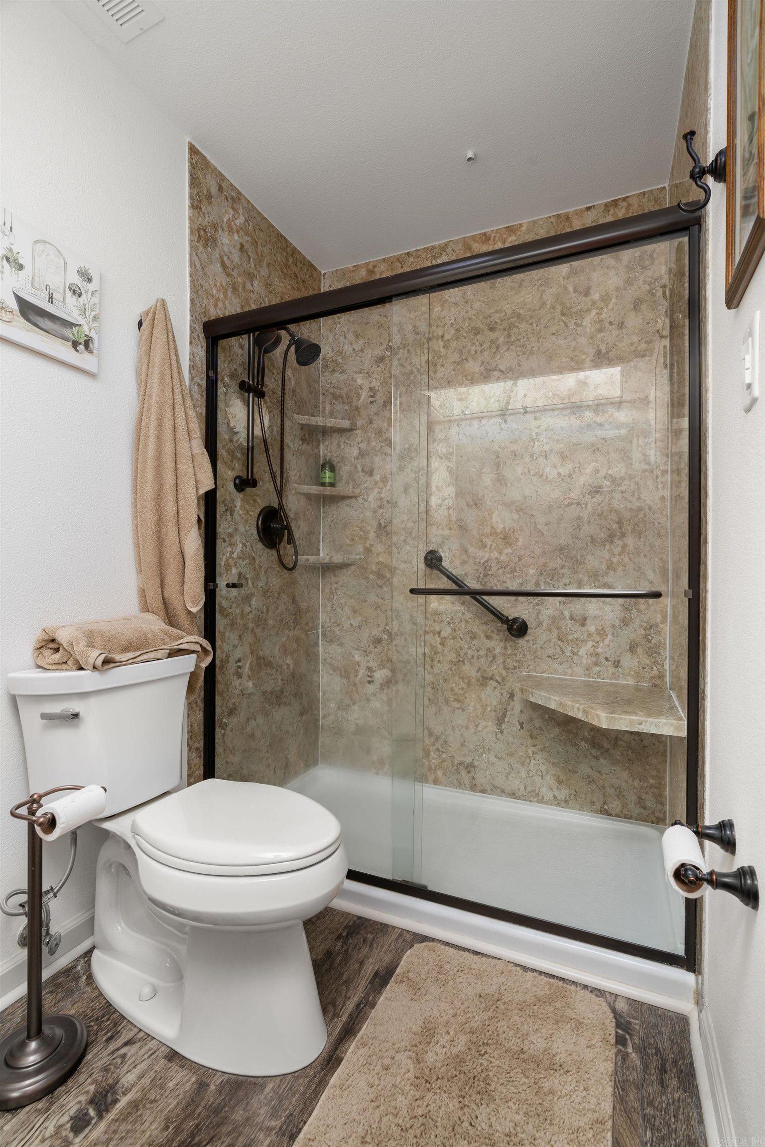 200 Hamilton Oaks Drive Hot Springs, AR 71913