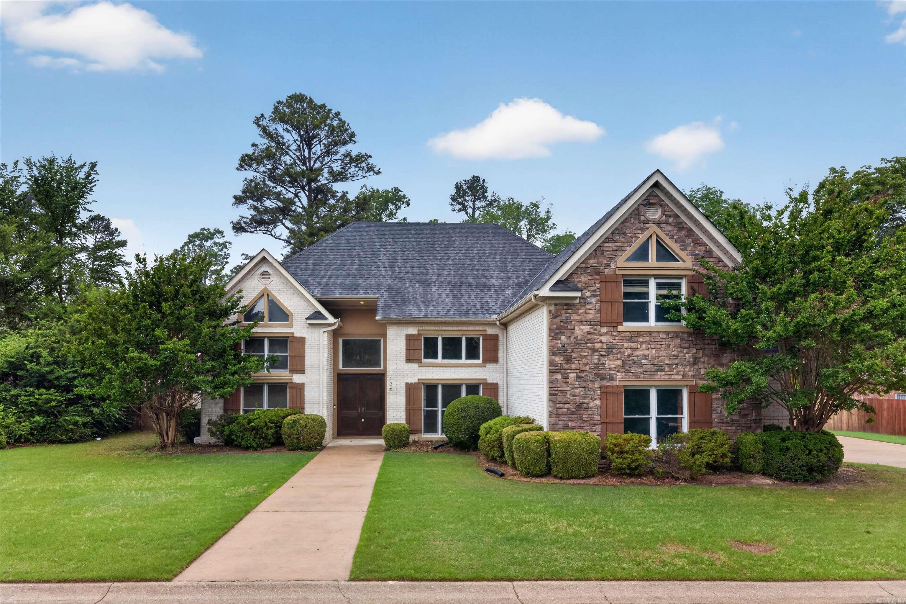 136 Wildwood Forest Hot Springs, AR 71913