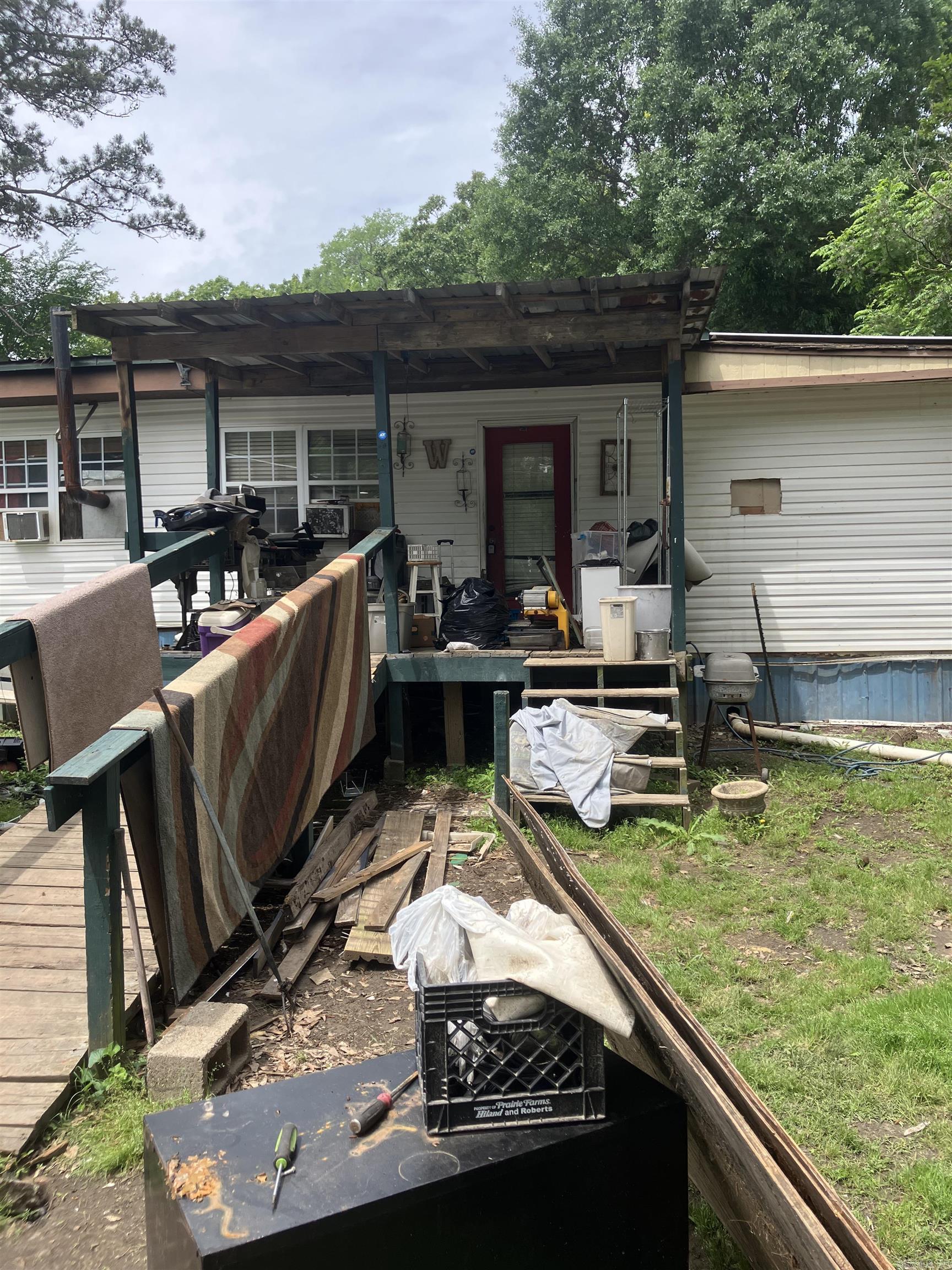28 West  Conway, AR