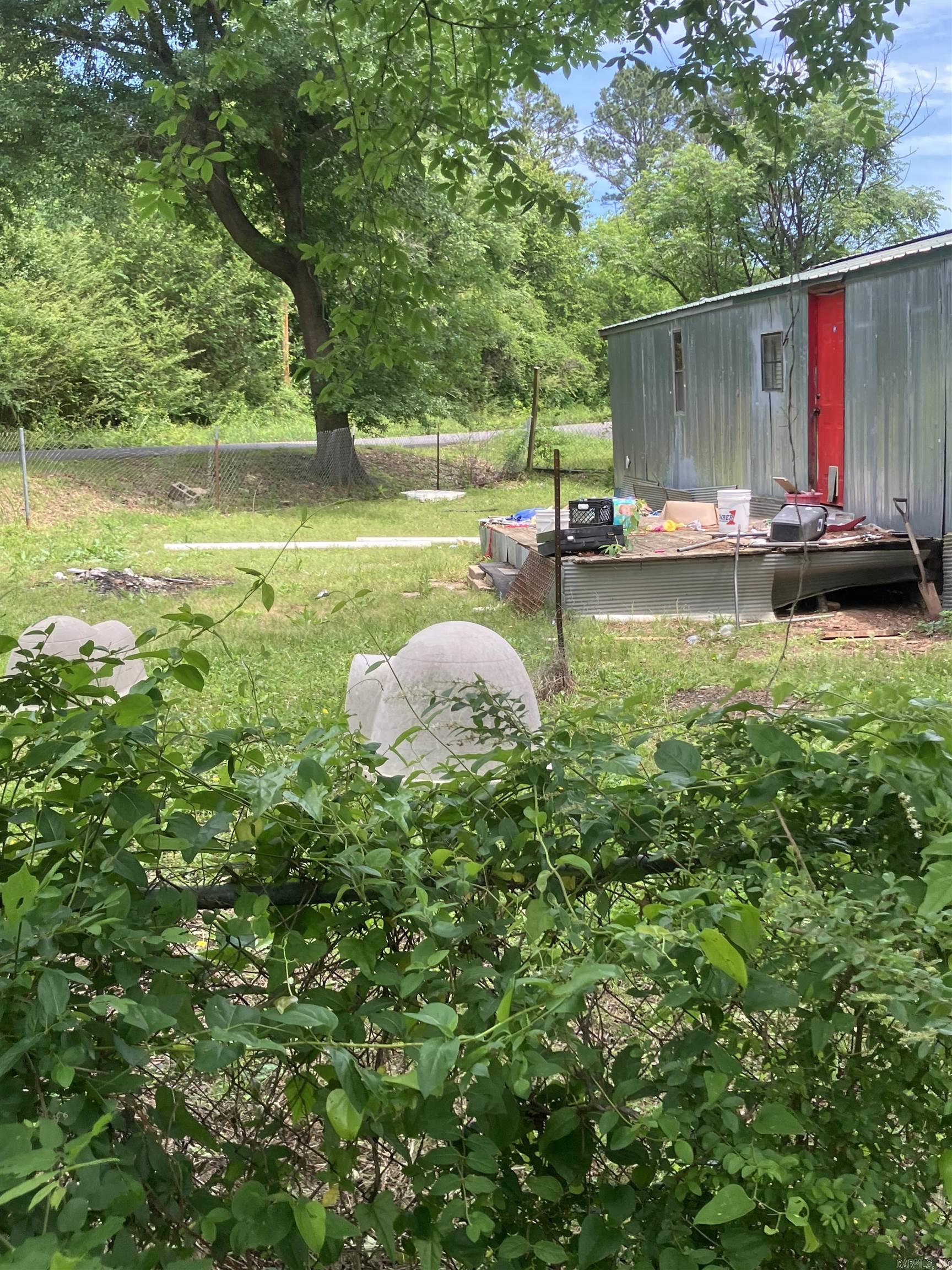 28 West  Conway, AR