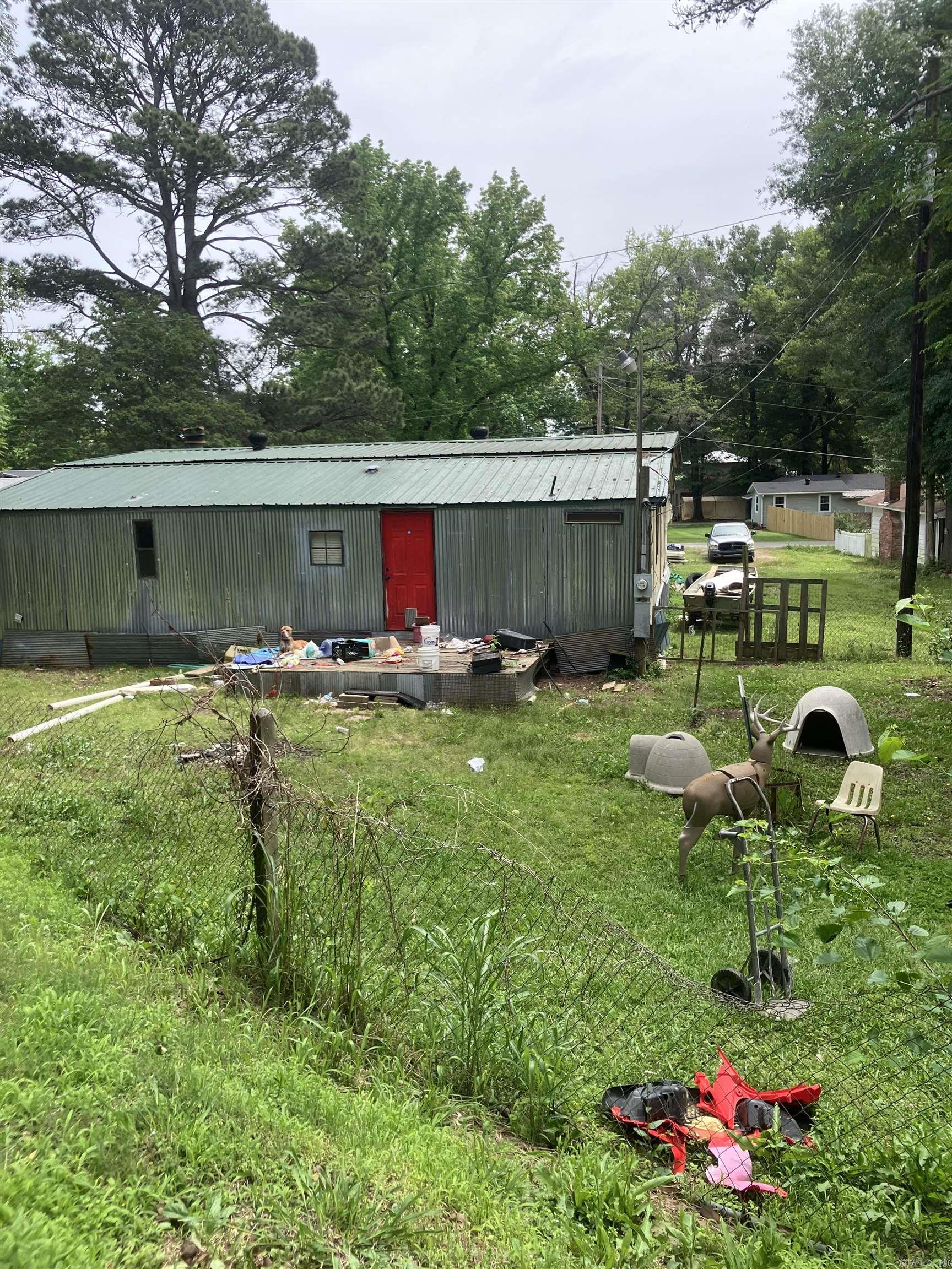 28 West  Conway, AR