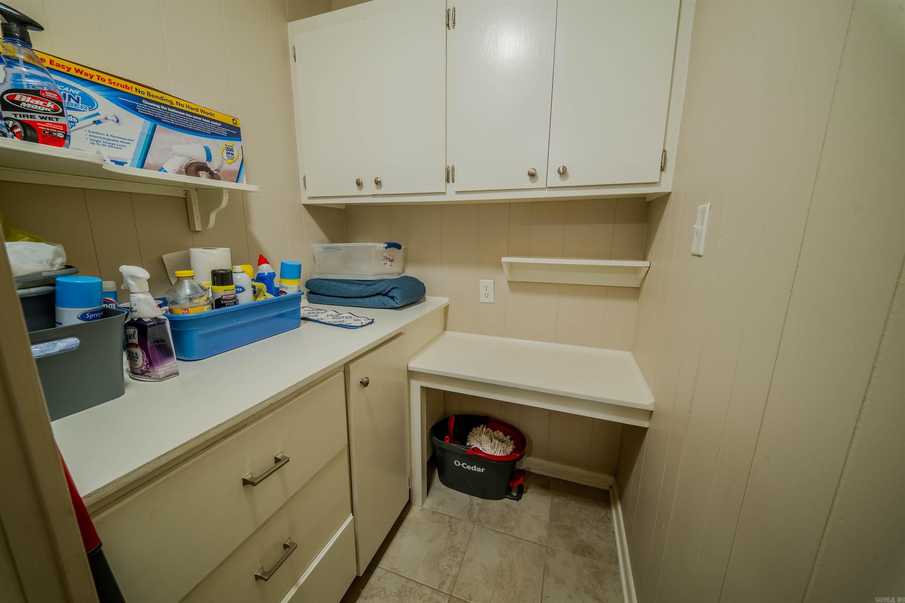 1740 Holly Hill  Camden, AR