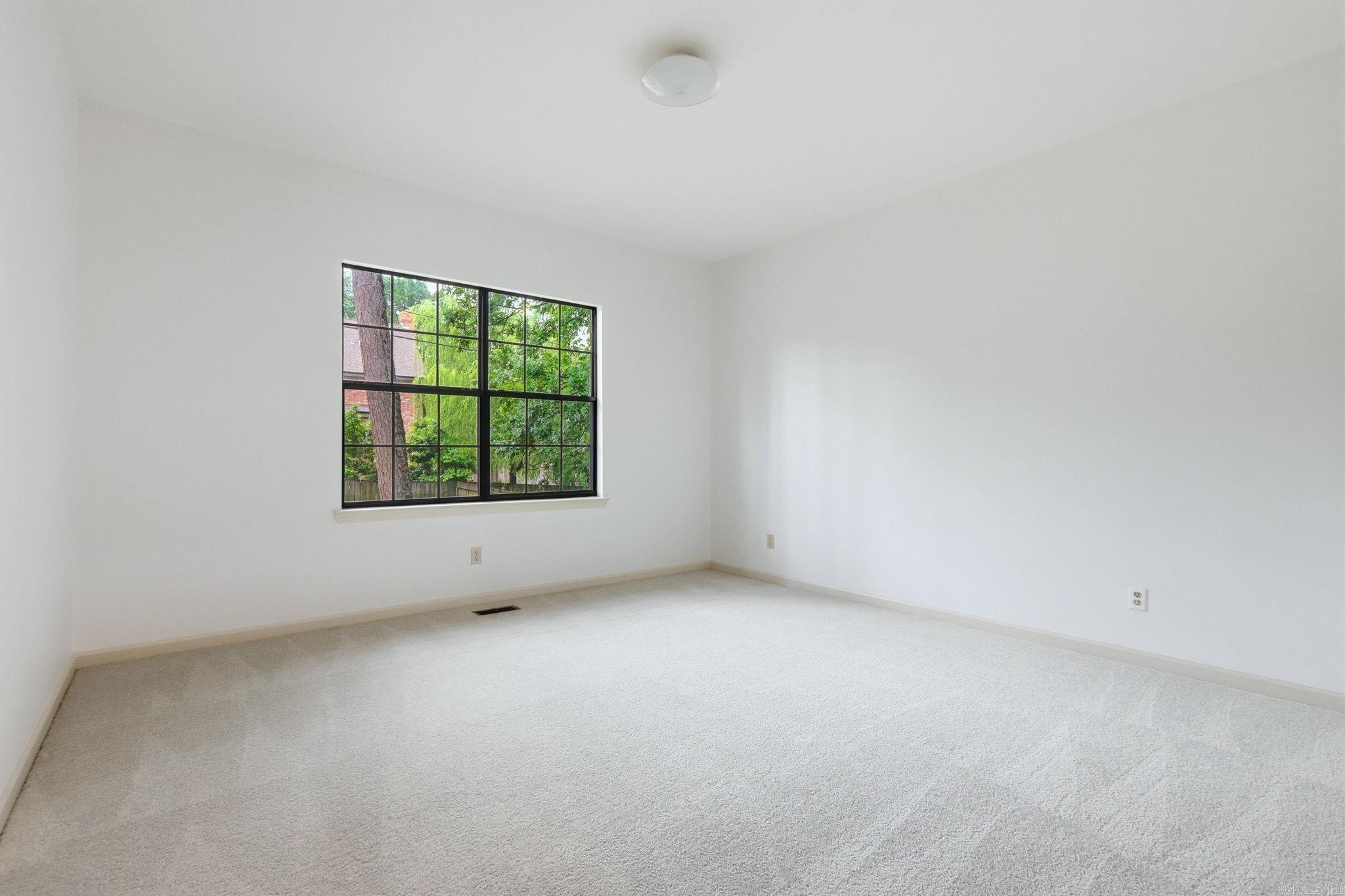 14001 Longtree  Little Rock, AR