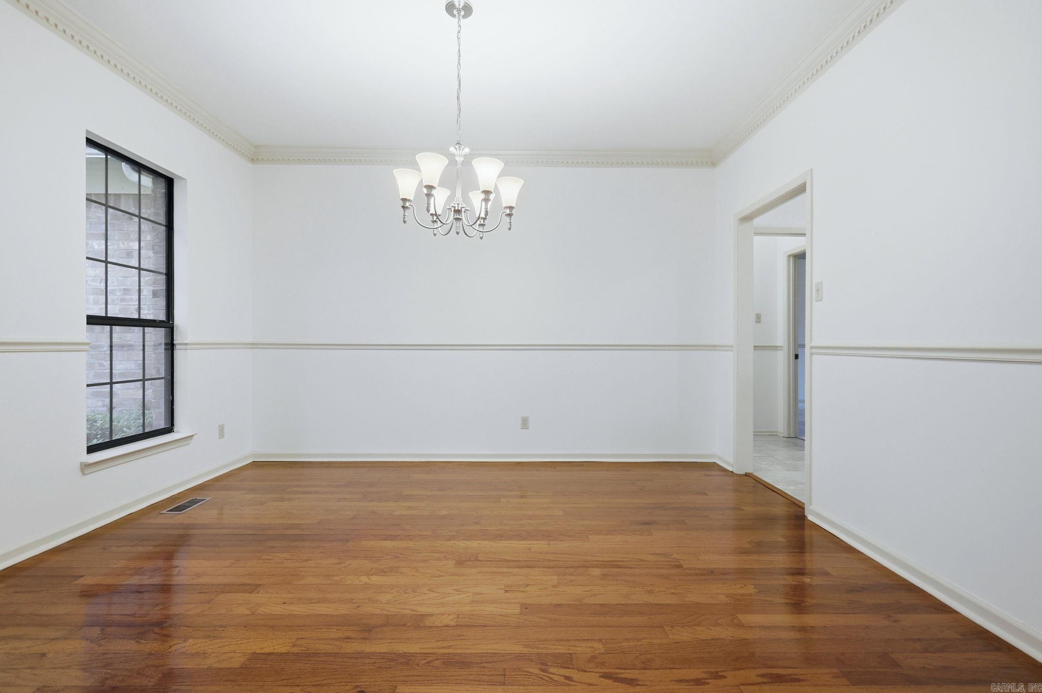 14001 Longtree  Little Rock, AR