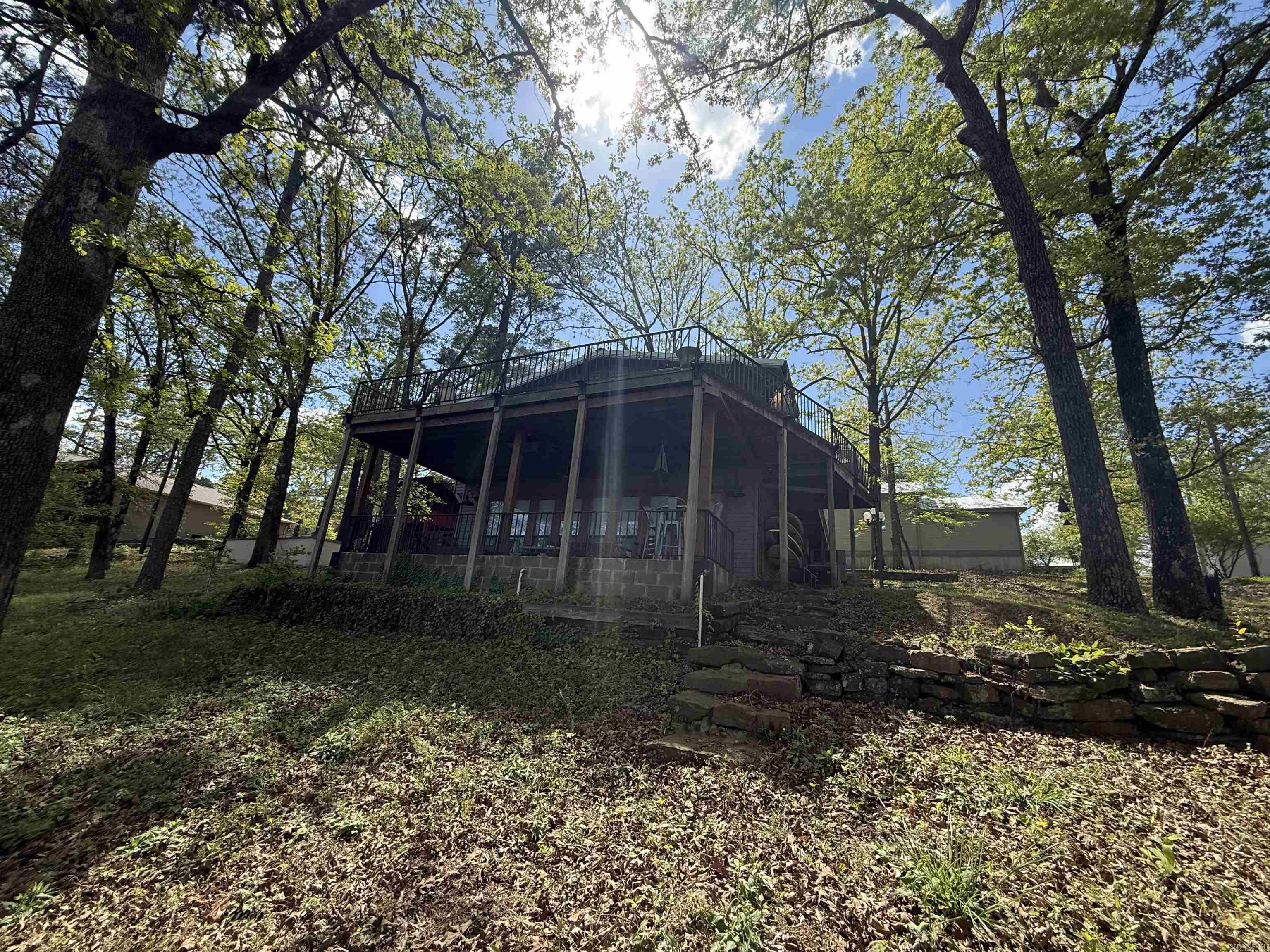 5 Lakeshore Drive  Higden, AR