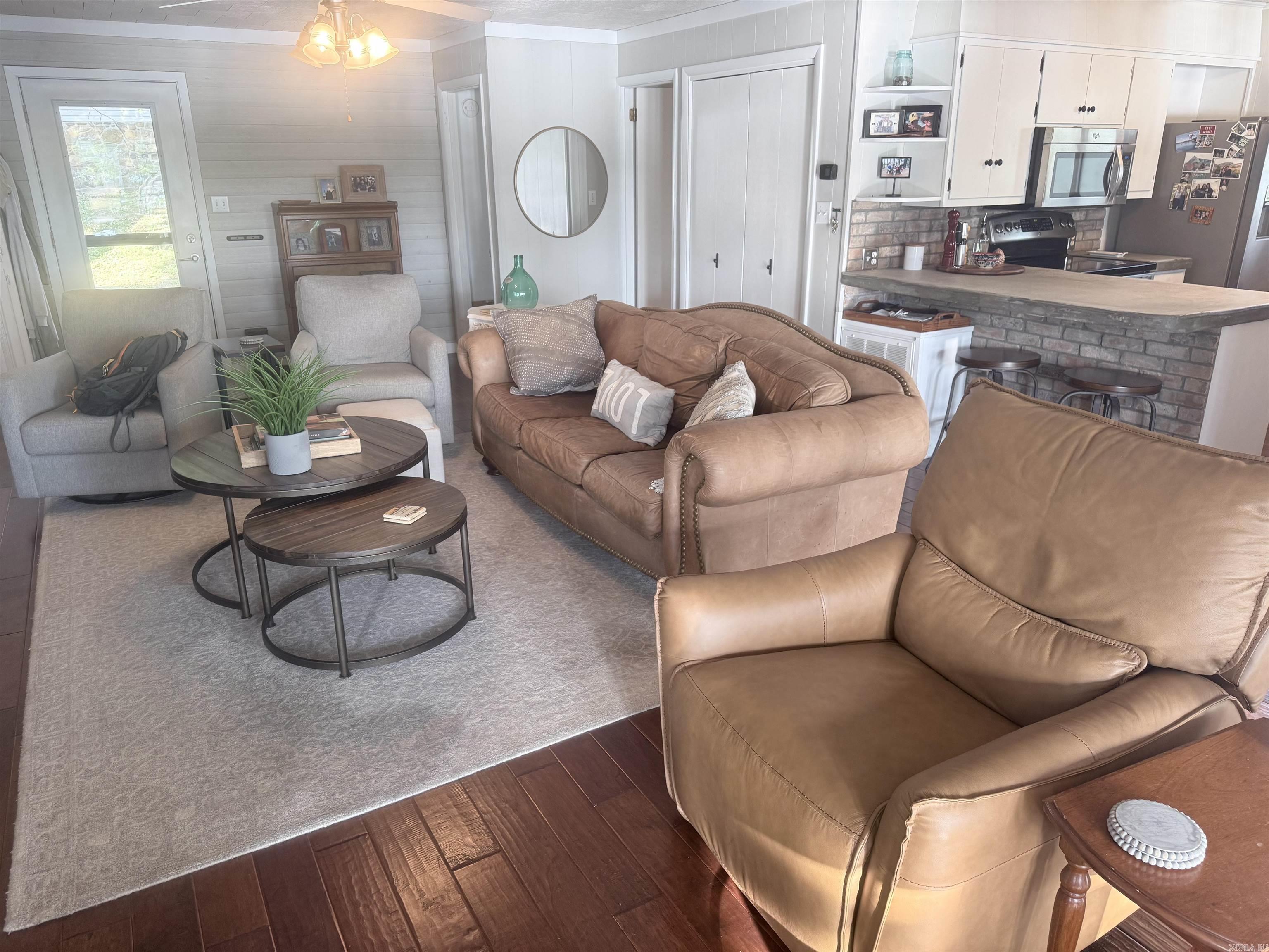 5 Lakeshore Drive  Higden, AR