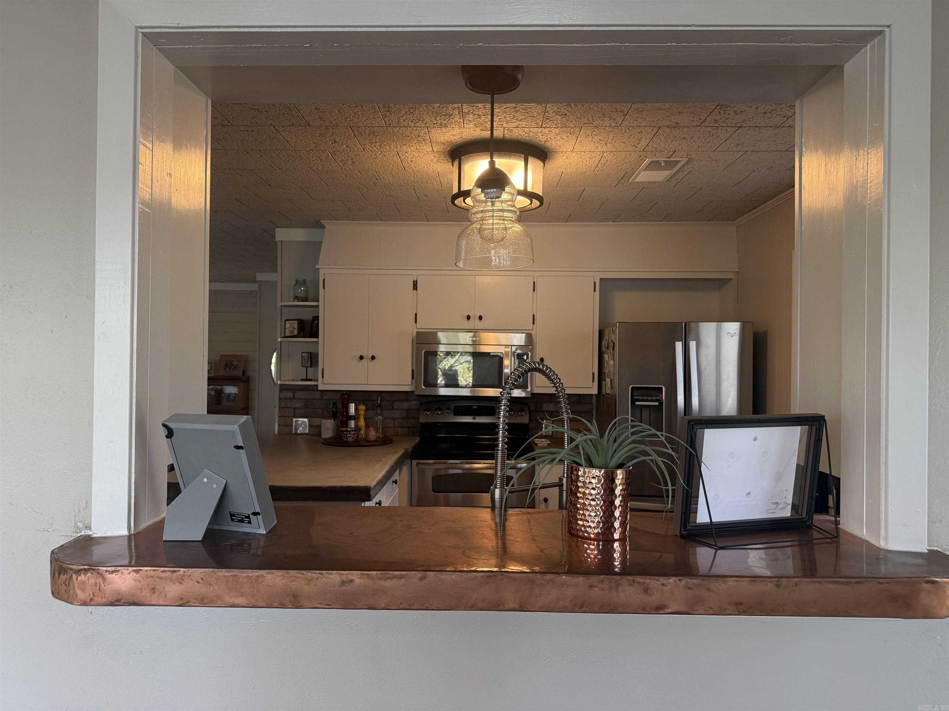 5 Lakeshore Drive  Higden, AR