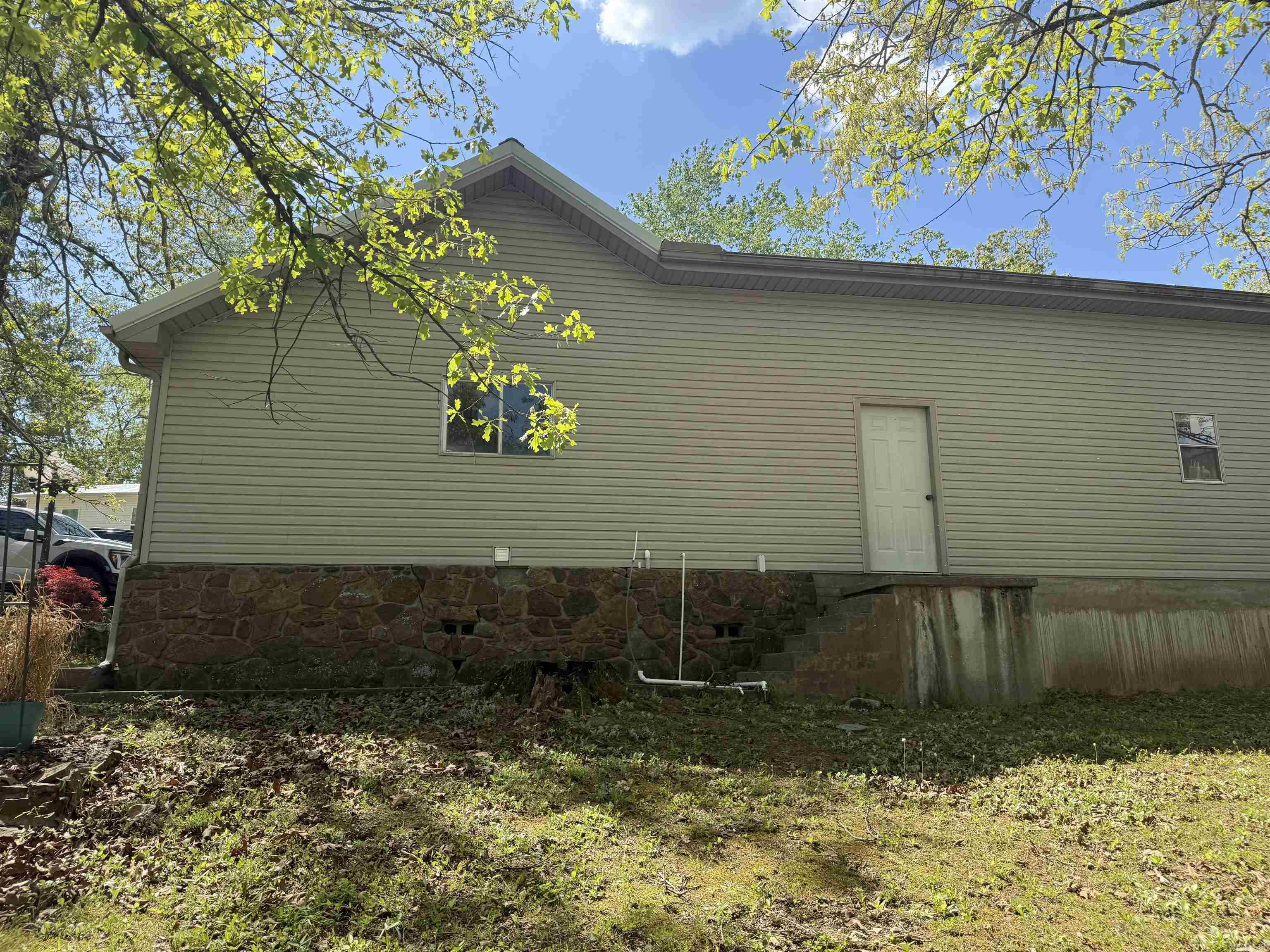5 Lakeshore Drive  Higden, AR