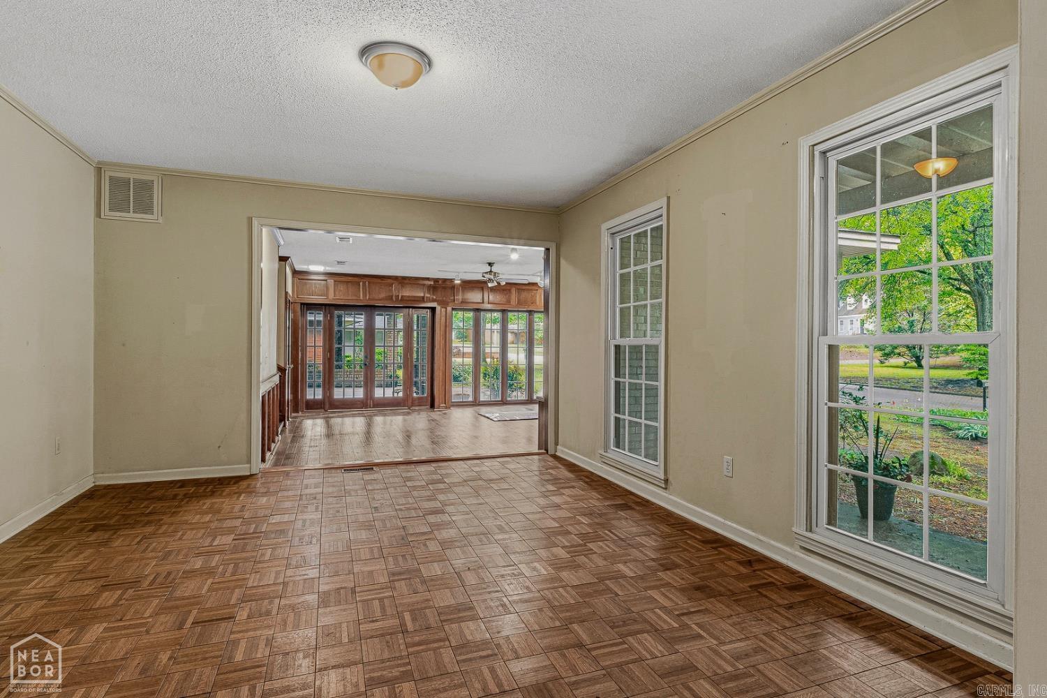 1402 Twin Oaks  Jonesboro, AR